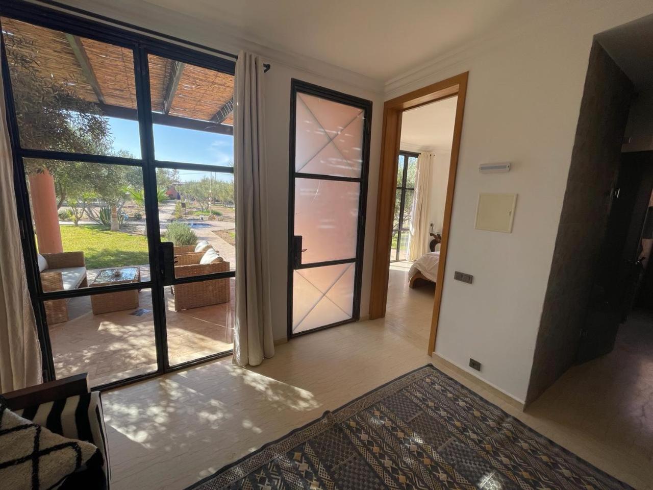 Photo 44
