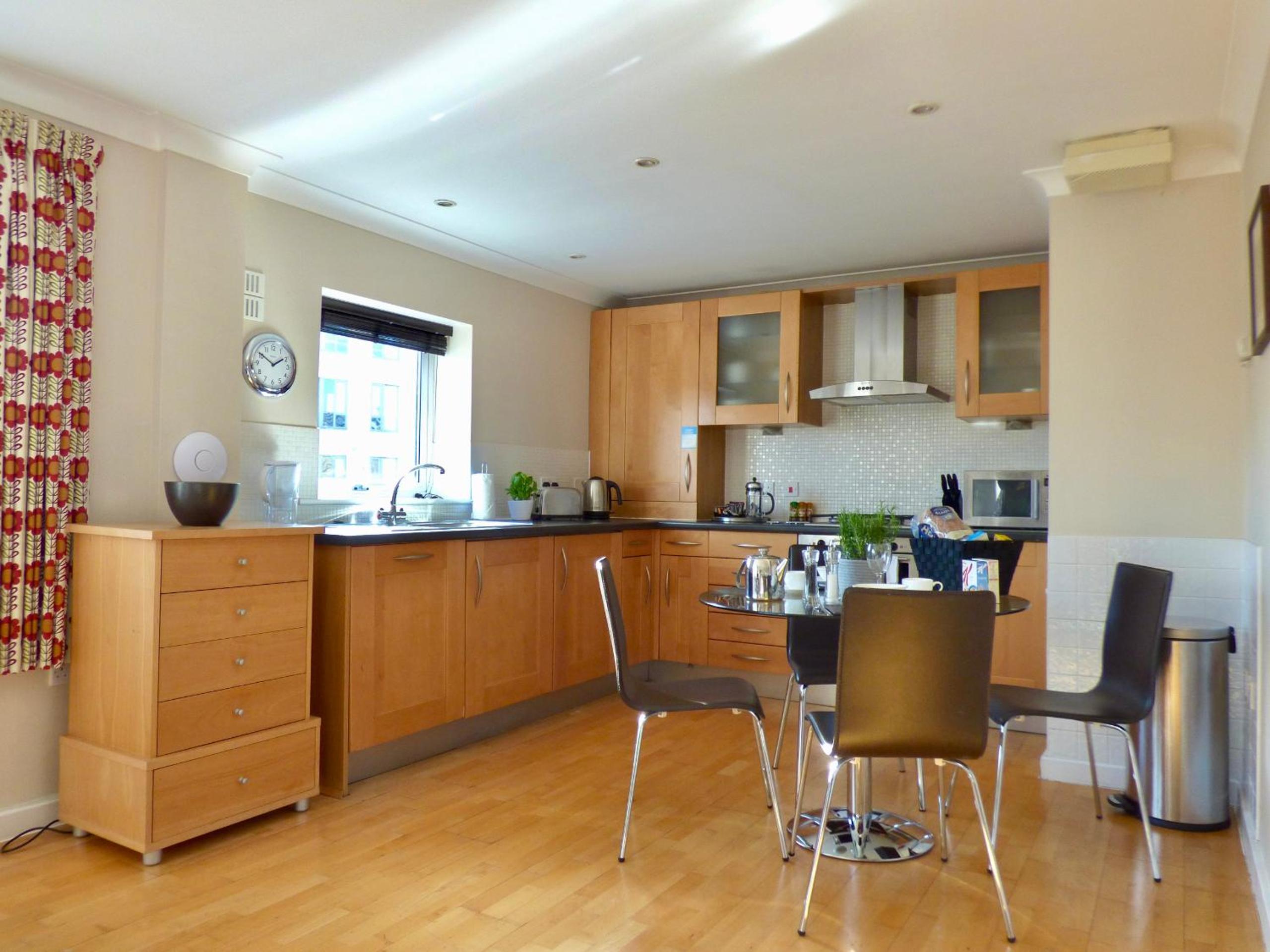 Your Space Apartments - Market Rise view 2