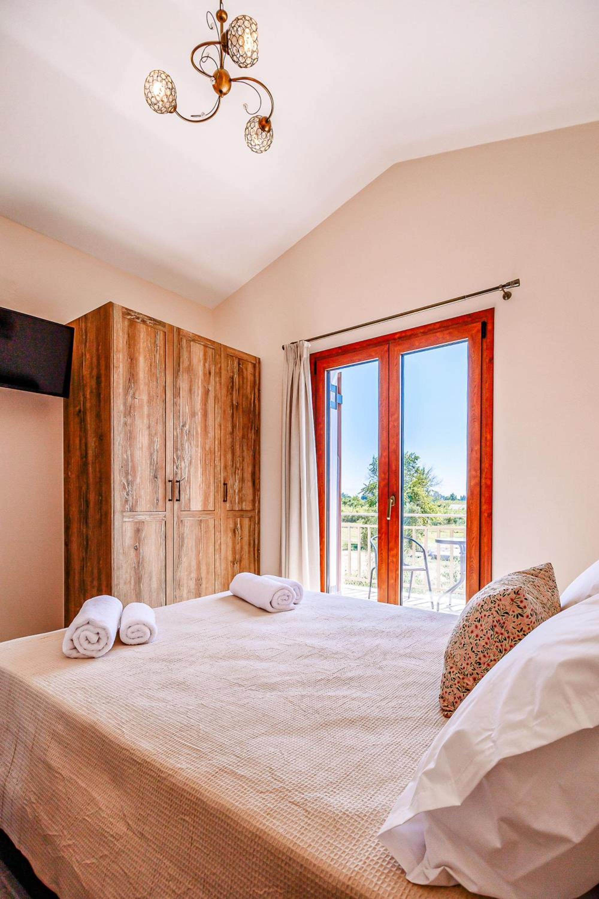 Villa Fiorita by Sealand Villas view 5