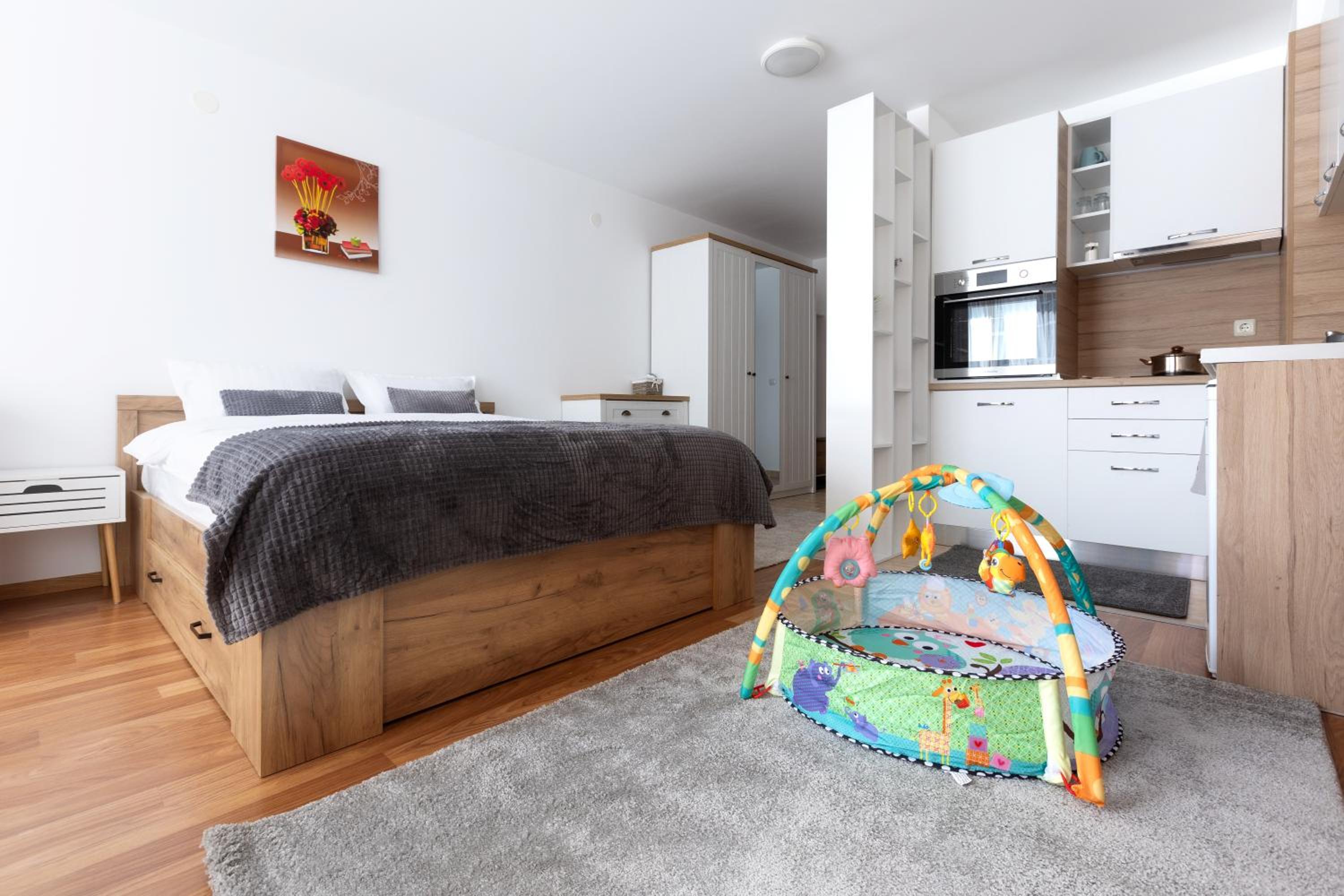 Pirin Sense Apartment Complex