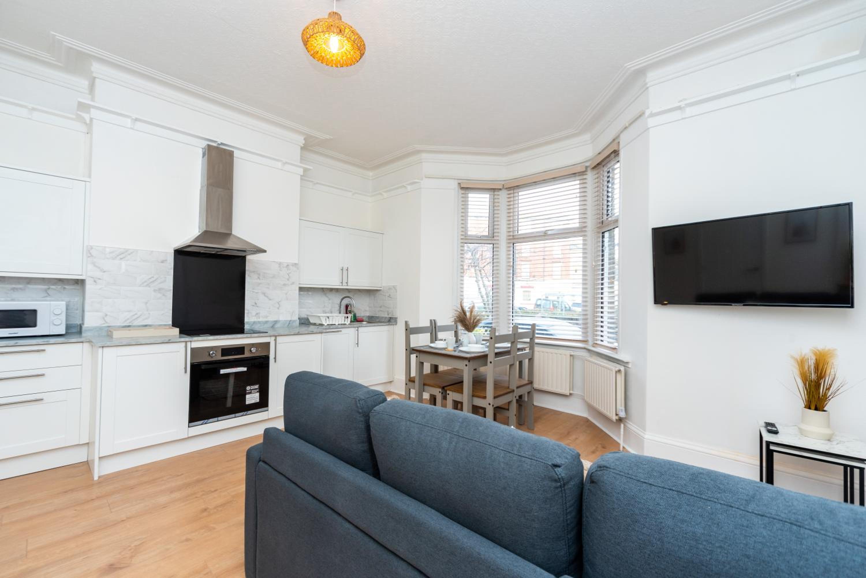 Coastal One Bedroom Apartment Great Yarmouth view 3