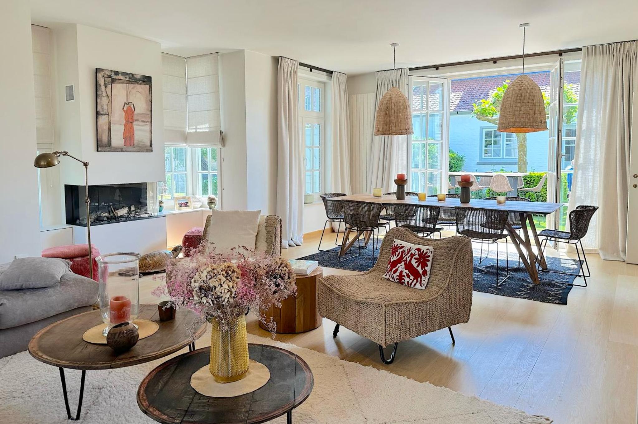 Spacious charming townhouse in old Knokke