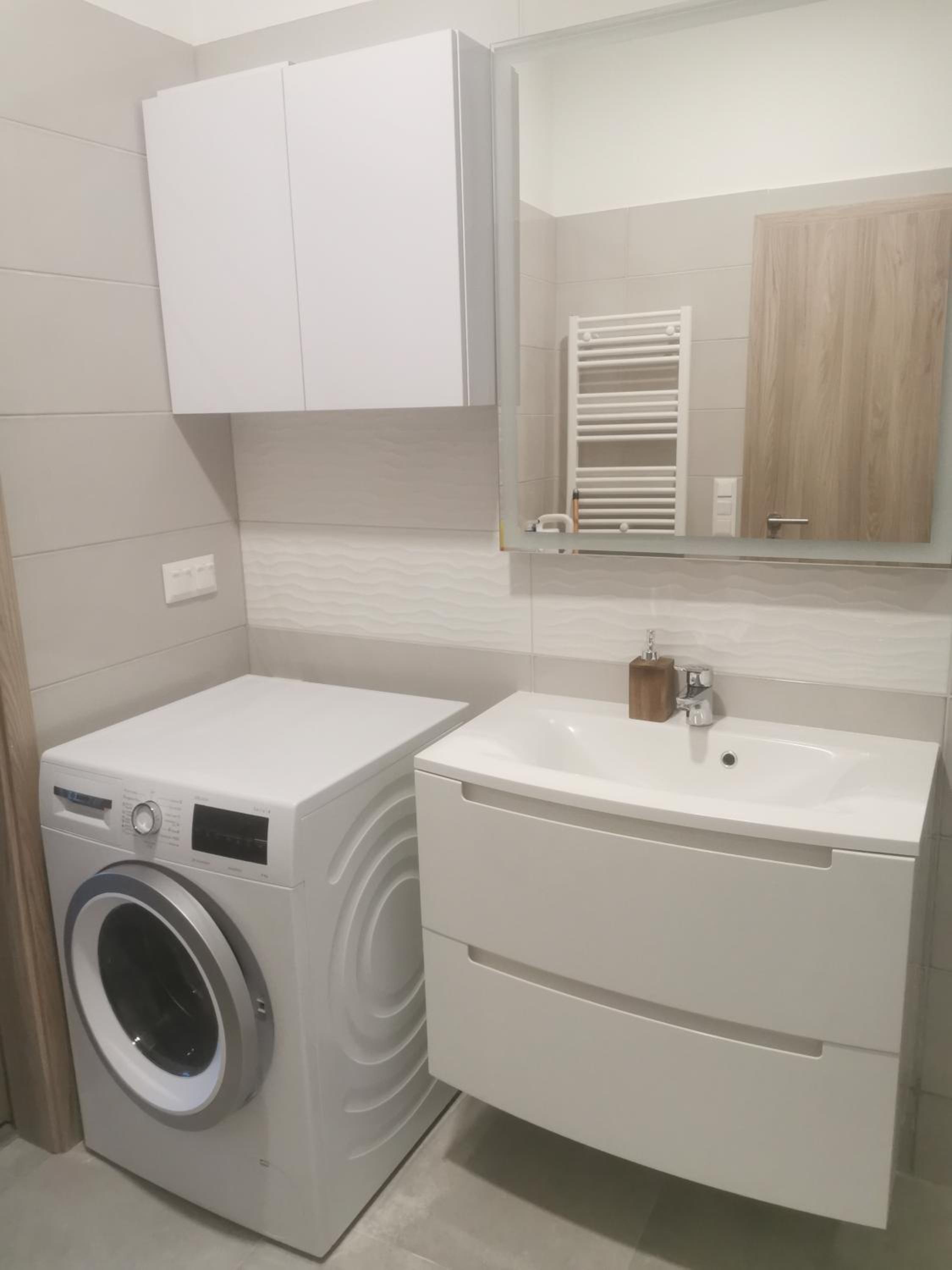 Beli Apartman Mélygarázzsal