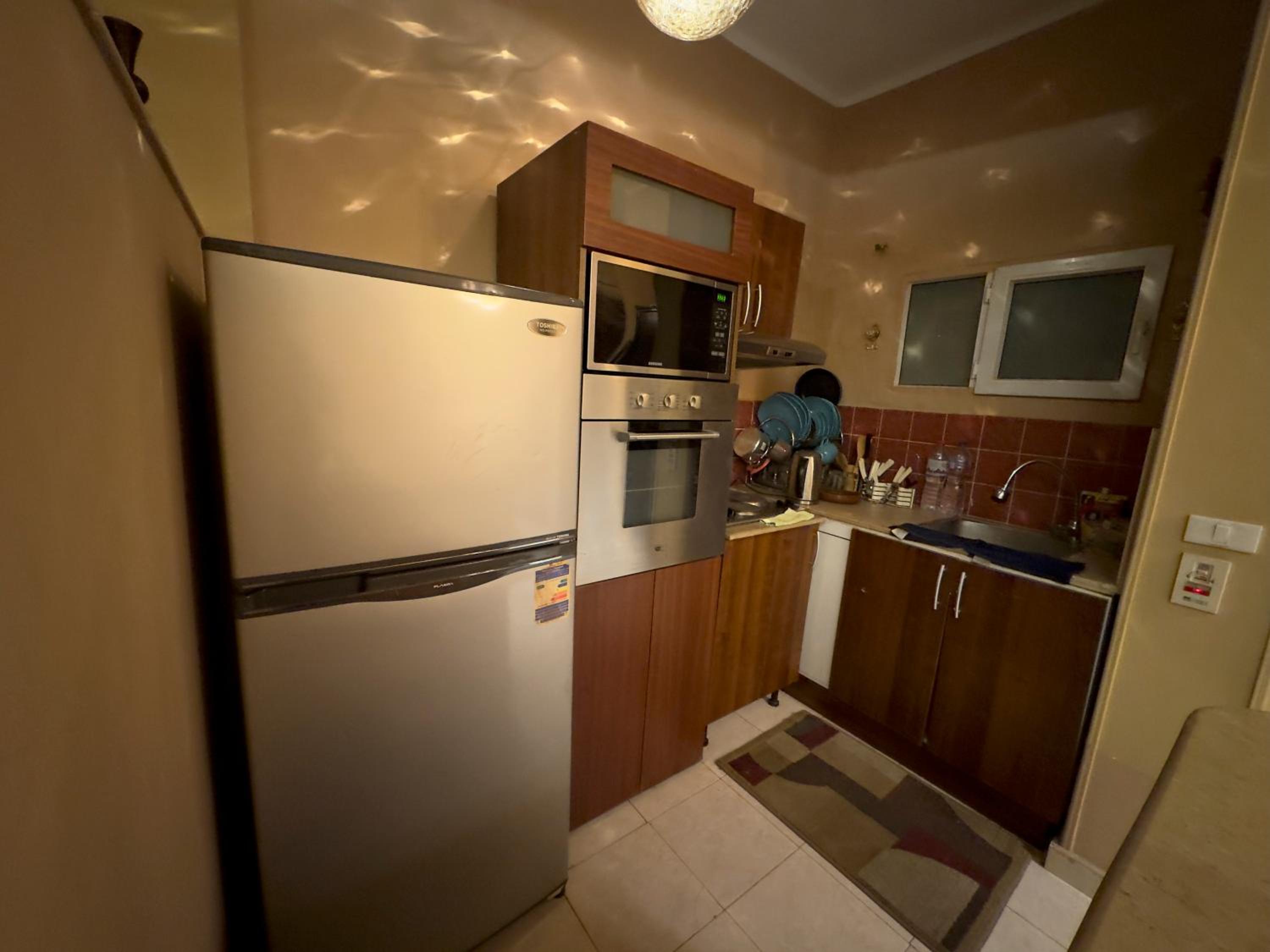 98. Homey 2BR Townhouse 2 Queen Beds Garden view 3