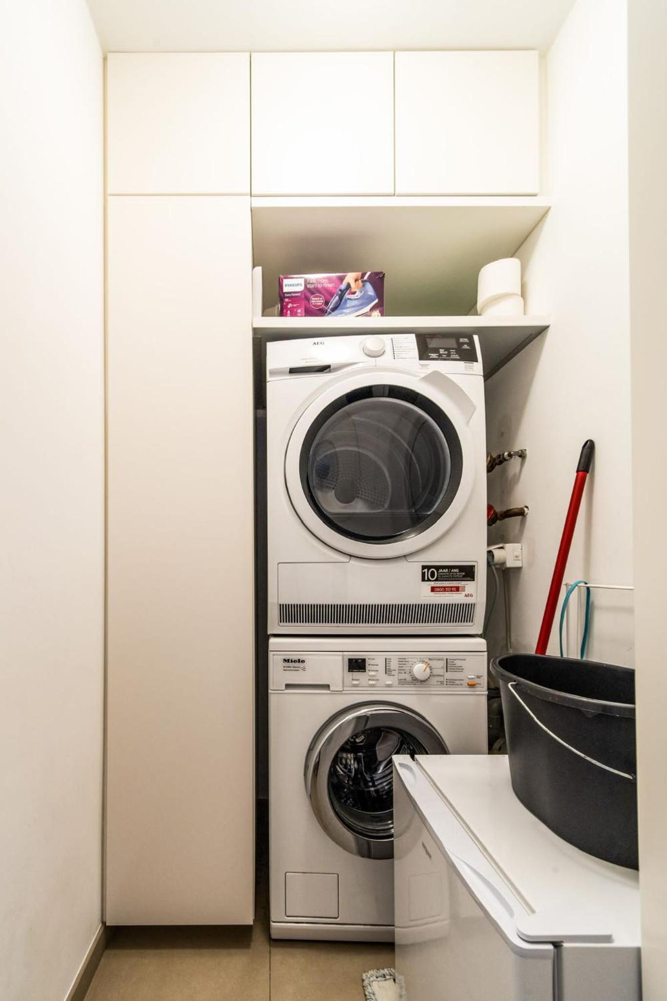 Beautiful apartment in the city and free parking view 4