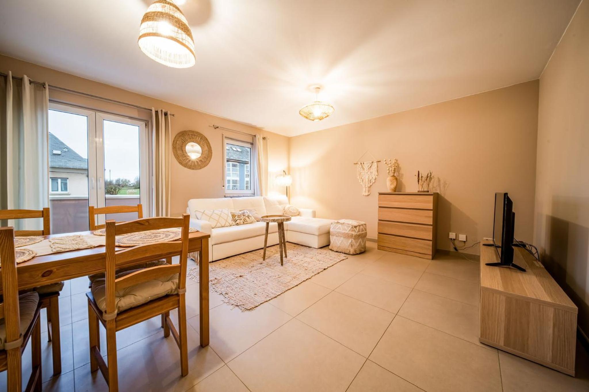 Beautiful apartment in the city and free parking view 5