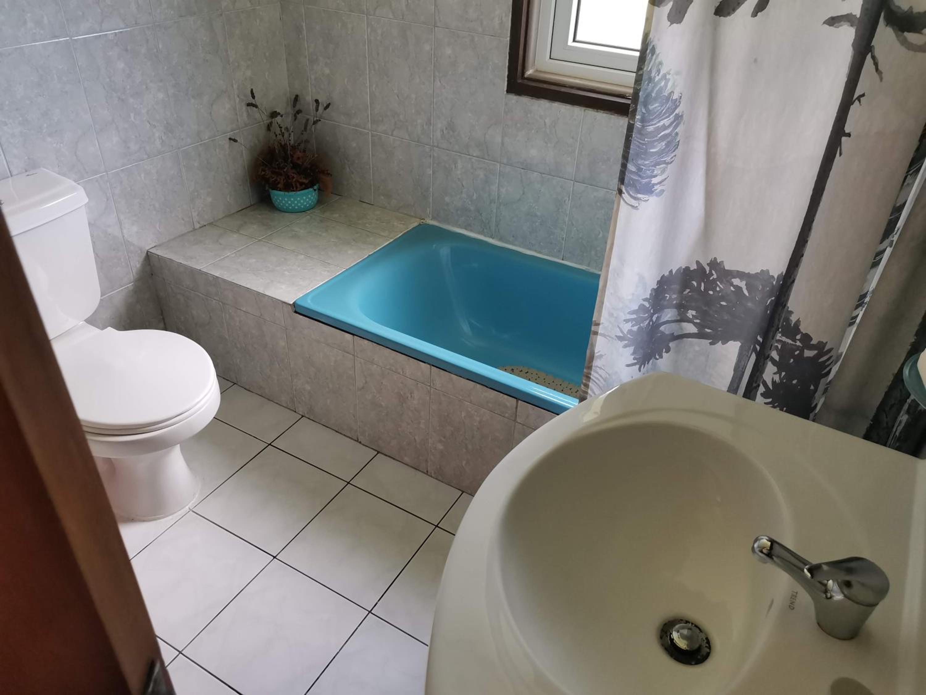 Cabañas y Hostal Casa de Campo Rukaleufu a orillas del Rio Huiscapi