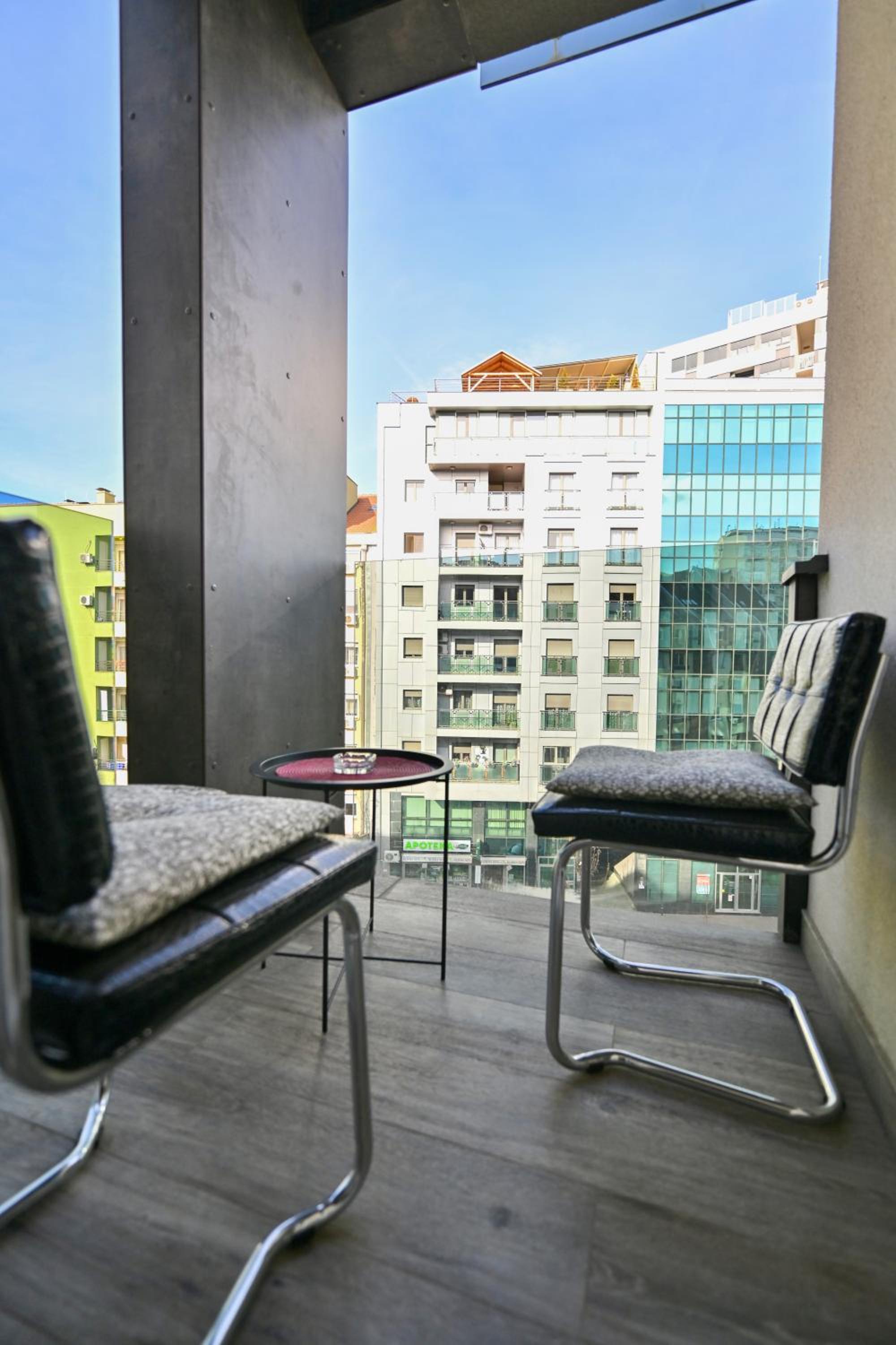 Urban Apartment