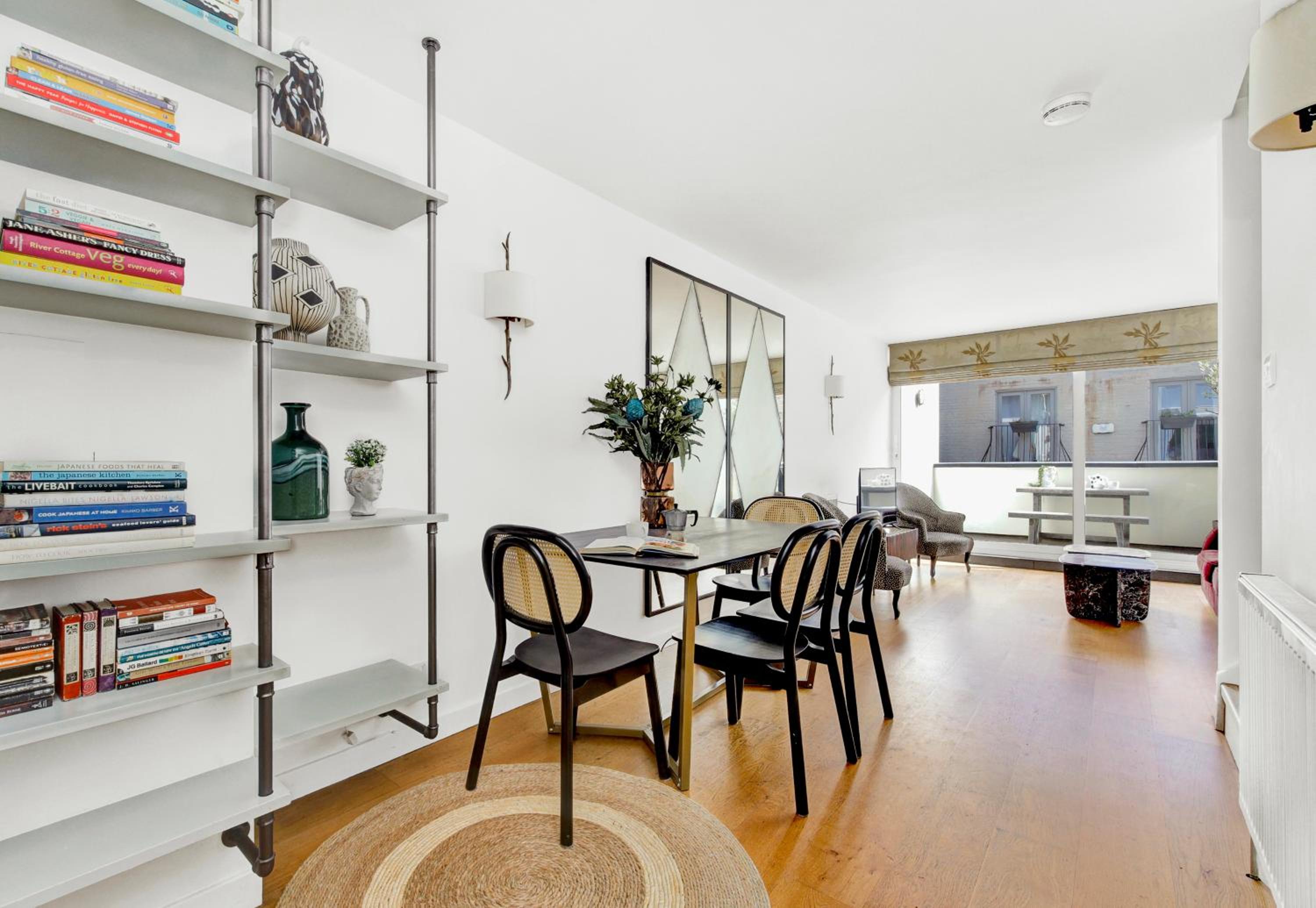 3 bdrm Notting Hill Mews house - 2 balconies