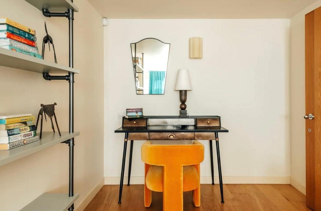 3 bdrm Notting Hill Mews house - 2 balconies