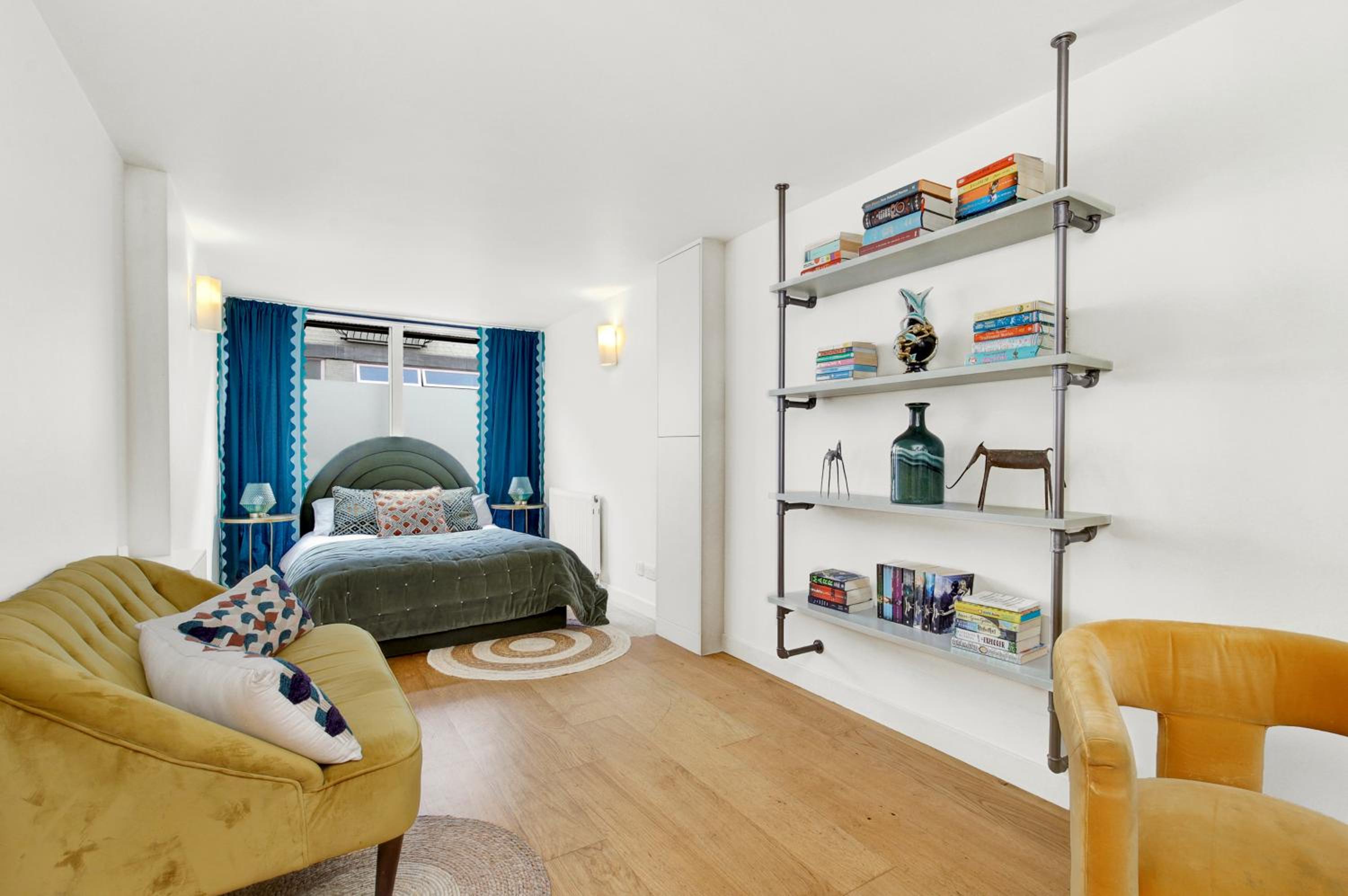 3 bdrm Notting Hill Mews house - 2 balconies