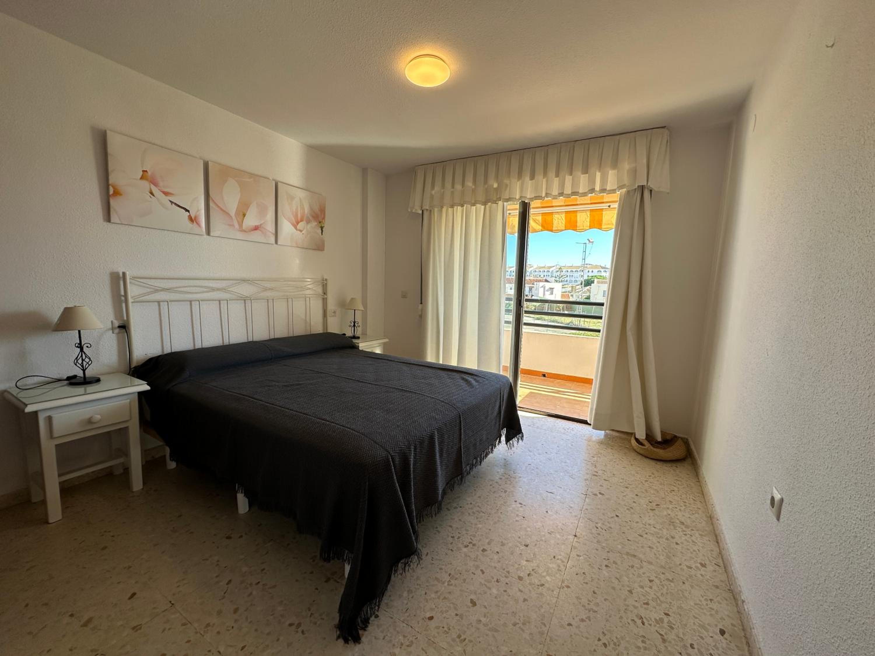 bonito apartamento matalascañas