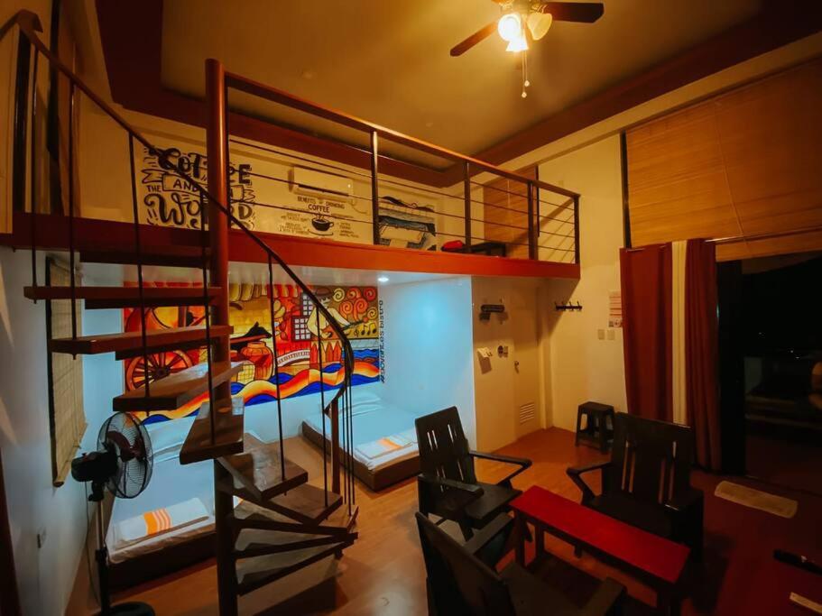 The Bistro House - Govantes Guesthouse