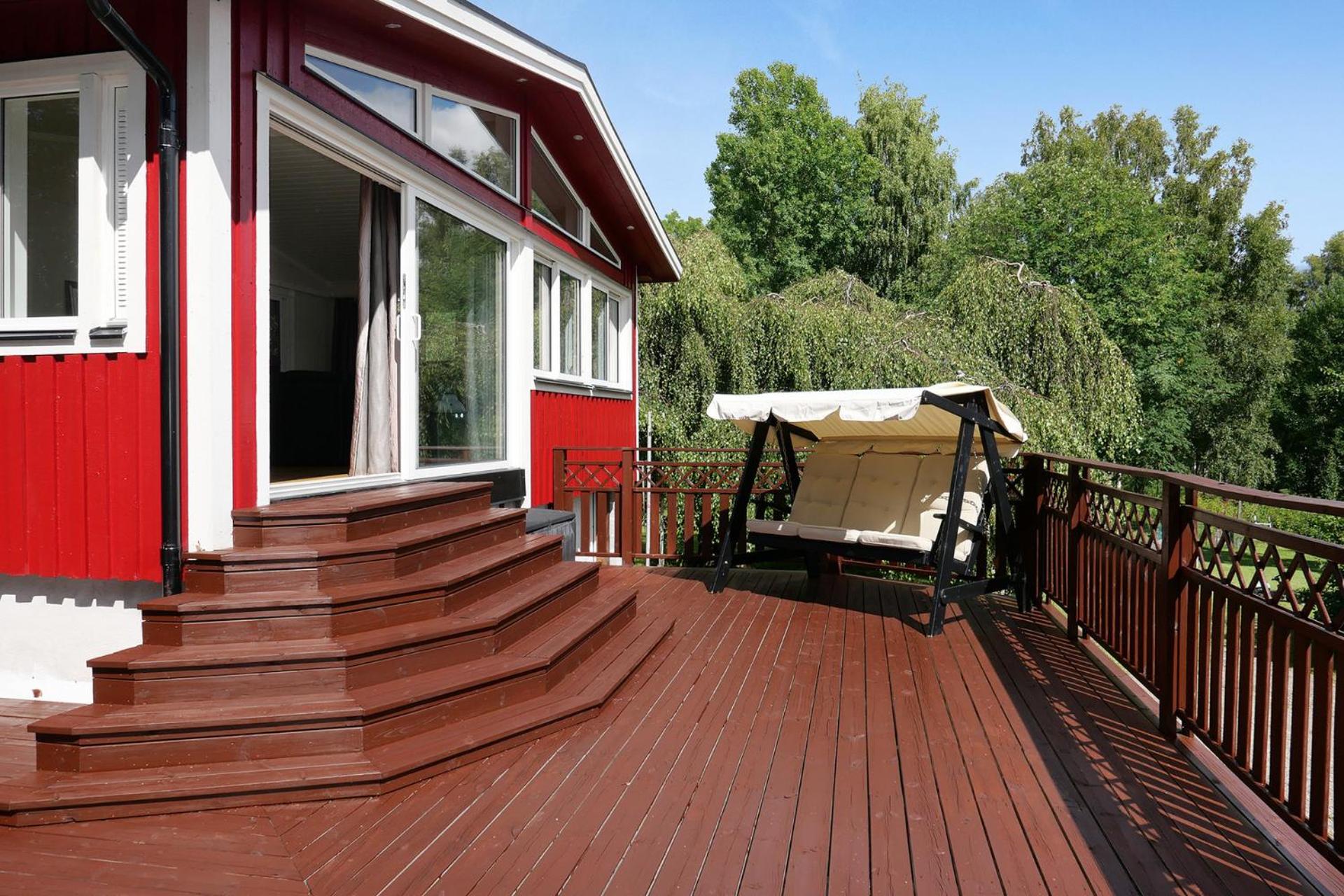 Hus Ana - familienfreundliches Ferienhaus Fengersfors mit Kamin - Kanu inklusive view 2