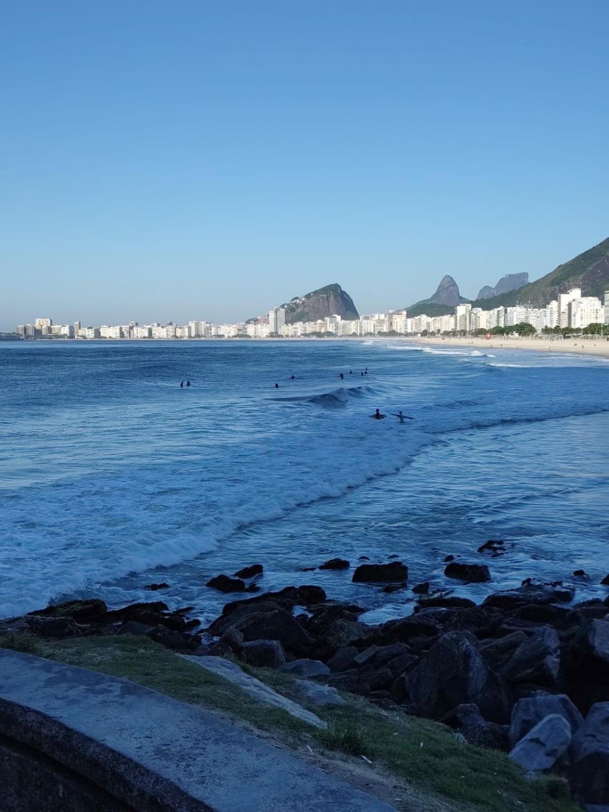 Moderno e bem localizado em Copacabana