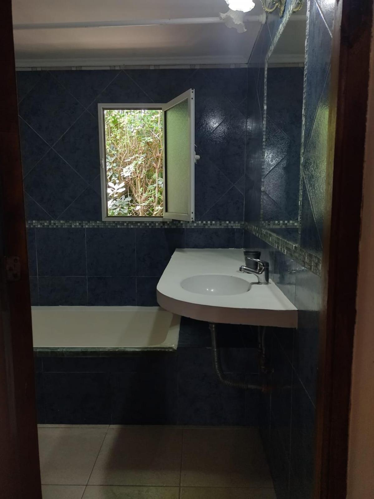 Casita Amarilla