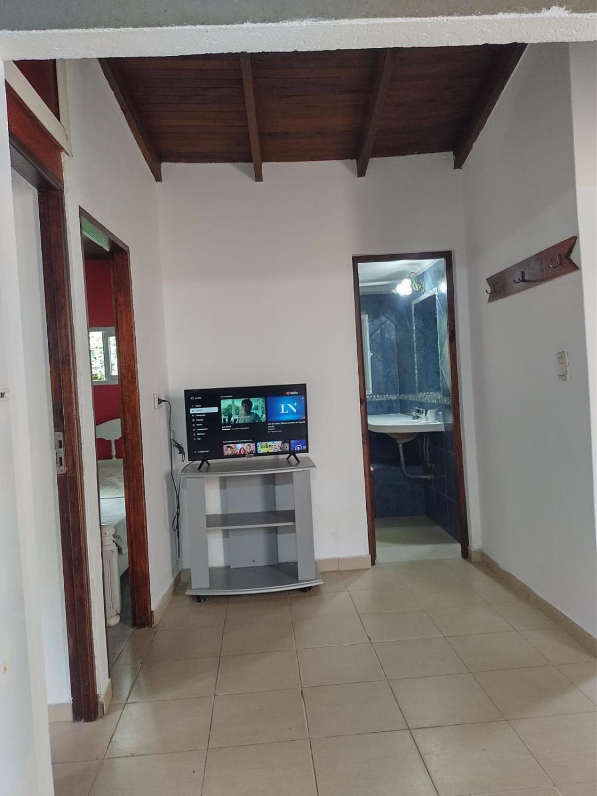Casita Amarilla