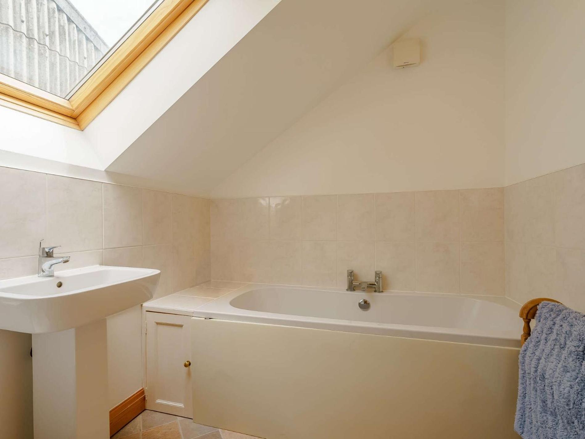 2 Bed in Middlesbrough oc-tgchf view 3