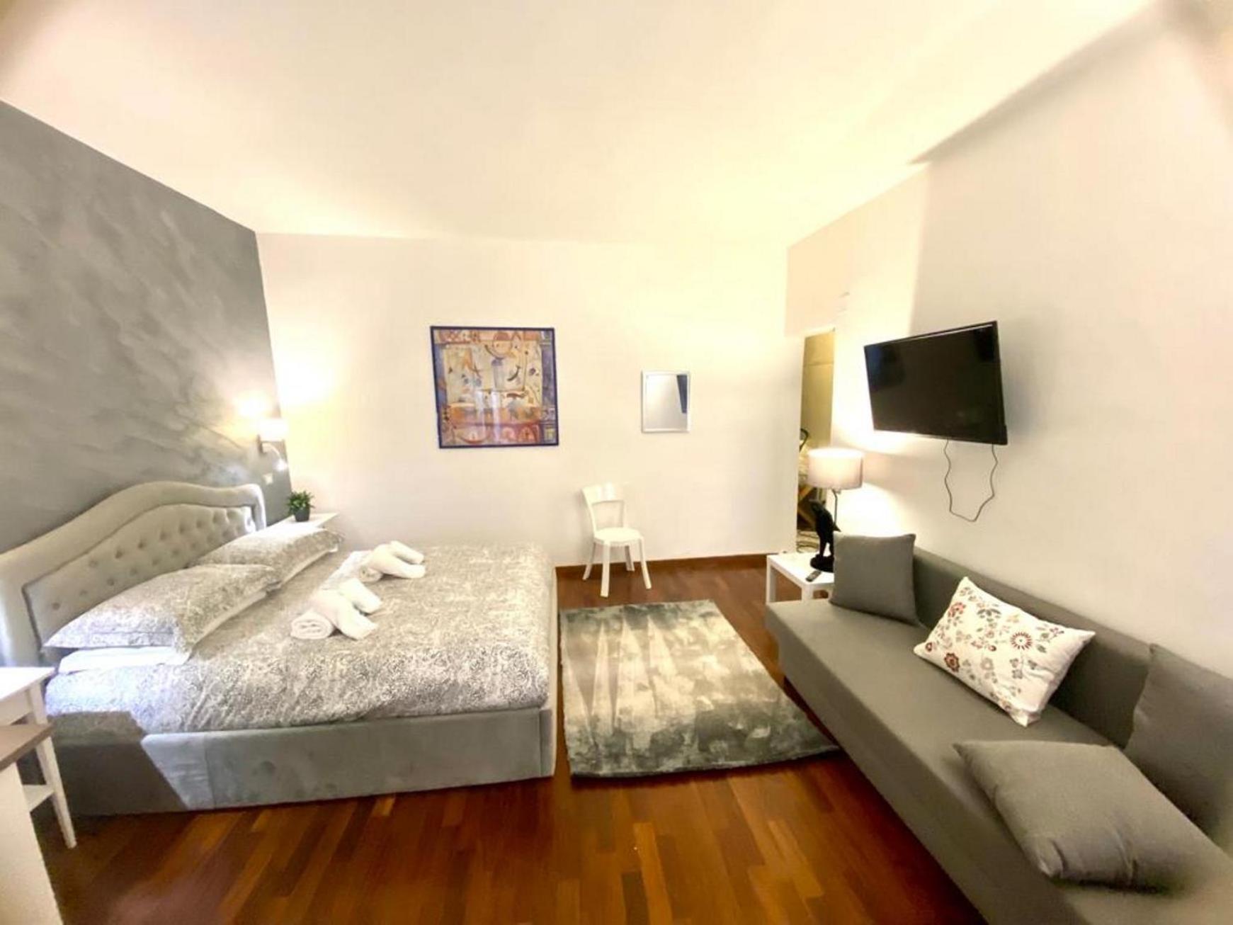 NAVONA SUITE VIOLA