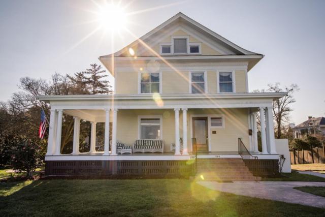 Clifton House - Observatory - King Suite, Sleeps 4, Mississippi River Views