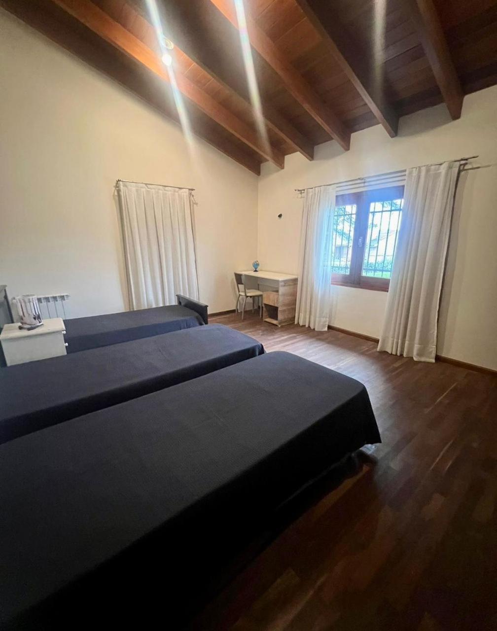 CASA VILLA LAGO AZUL CARLOS PAZ