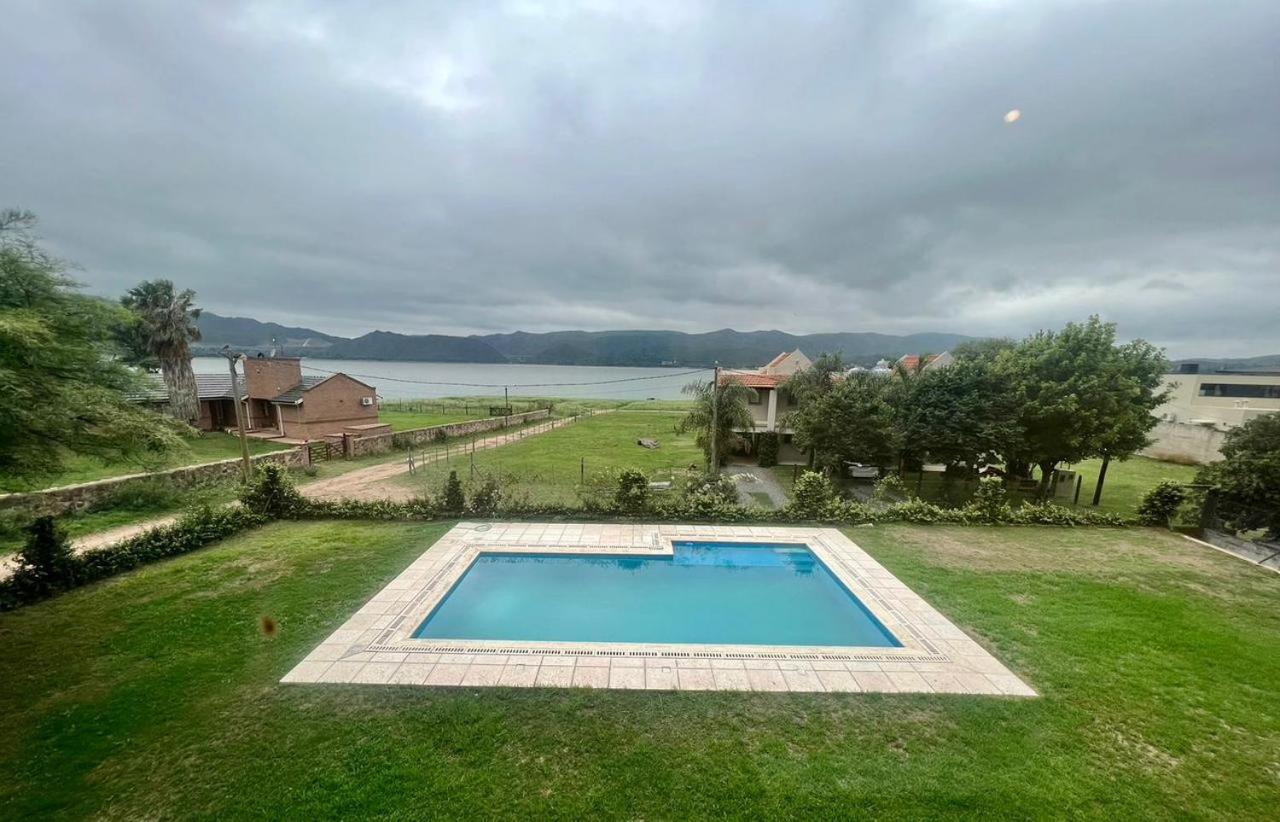 CASA VILLA LAGO AZUL CARLOS PAZ