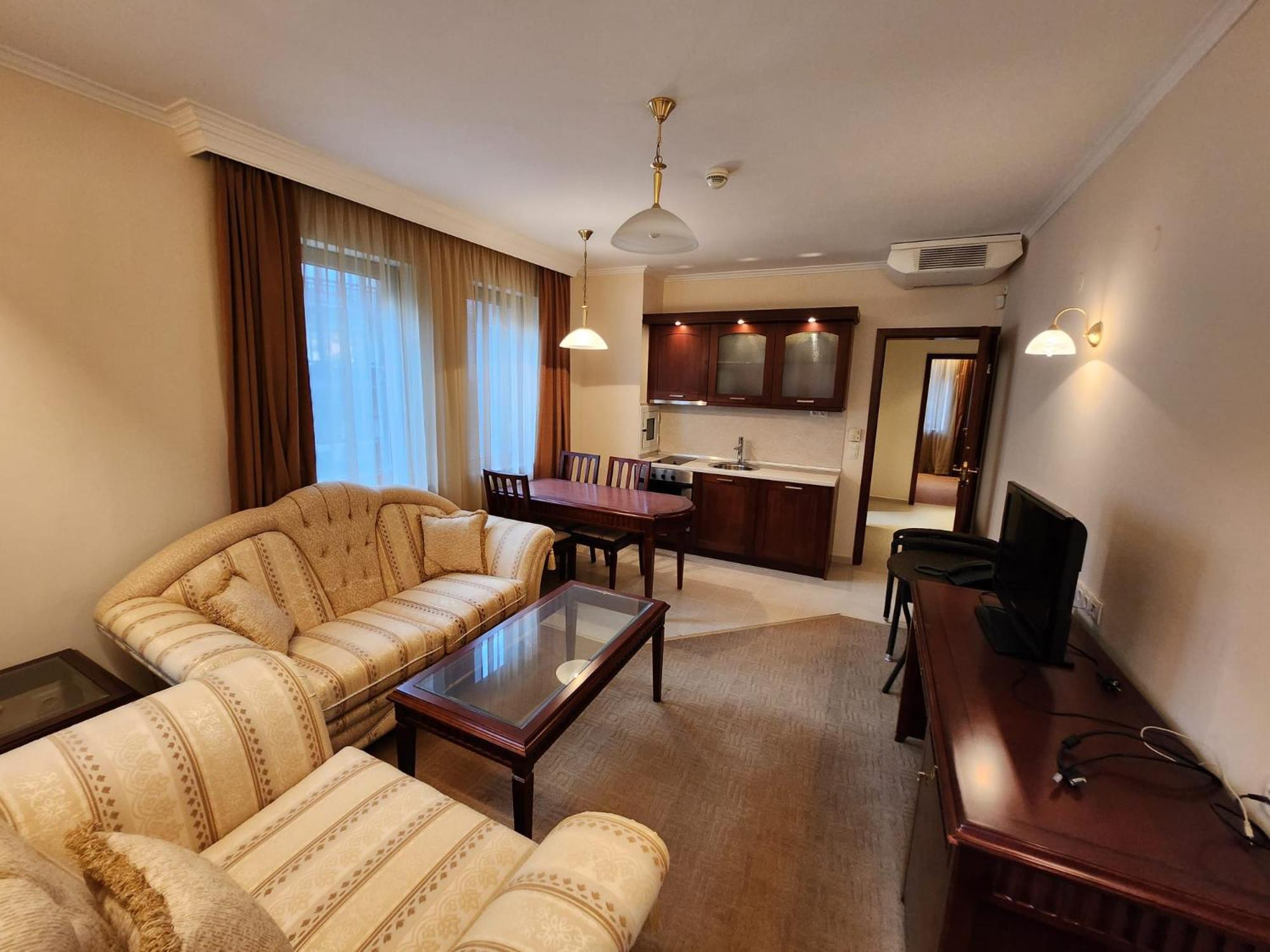 Luxury Downtown Appartment - 150m ski lift Gondola