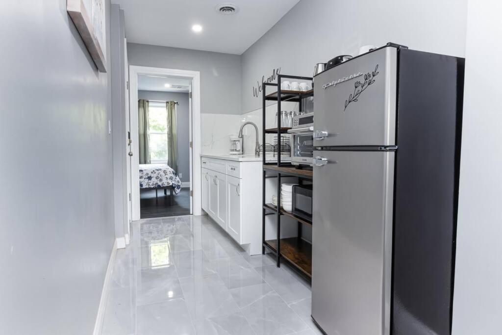 Cozy Micro apartment, Minutes from Falls view 5