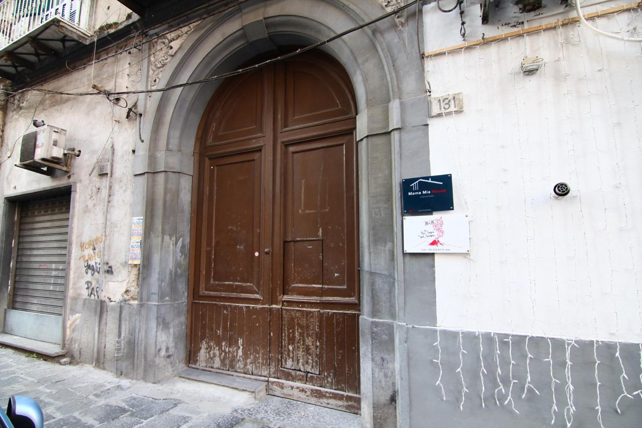 Mama mia house