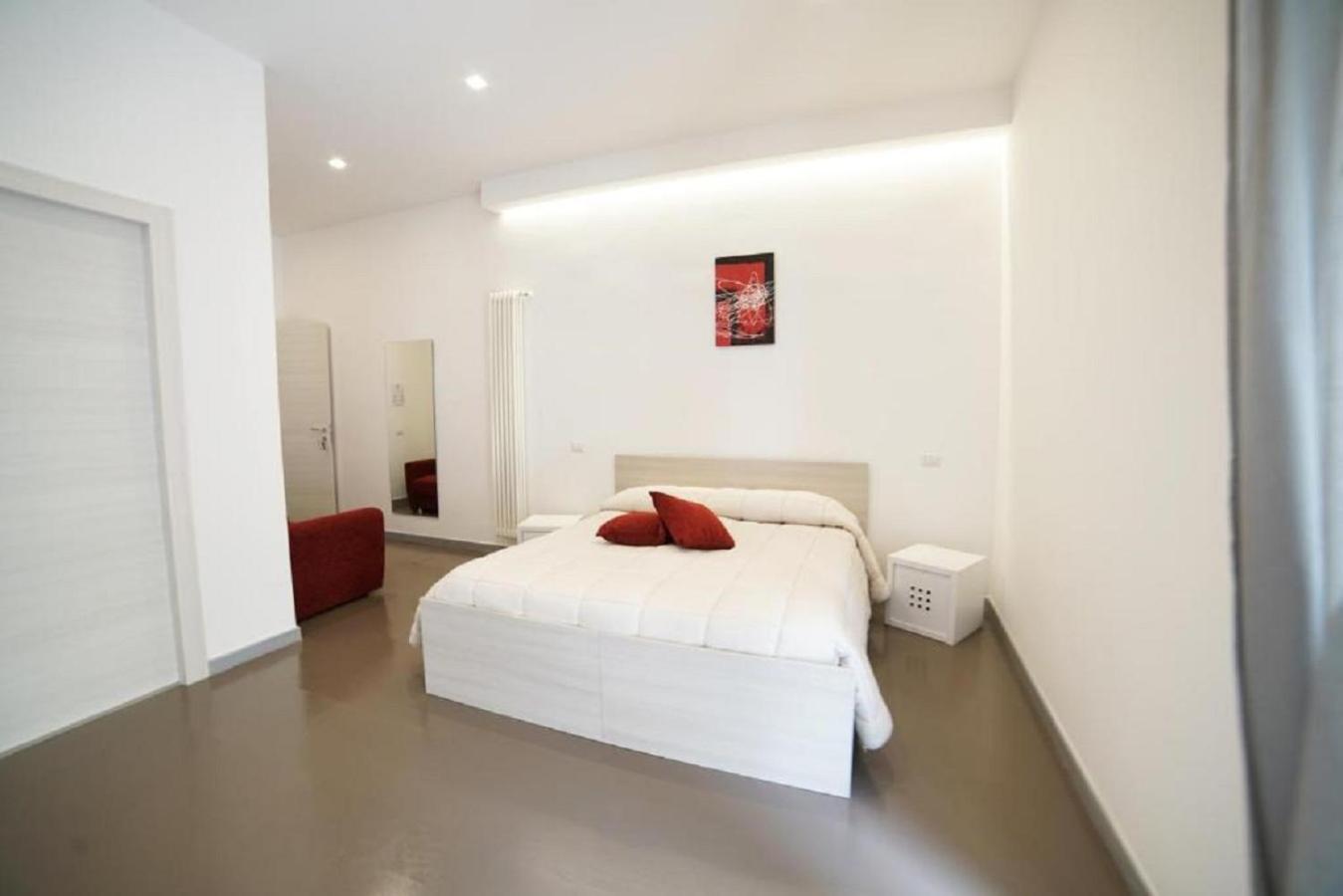 Basilicata Host to Host - Matera Charme Rooms view 4