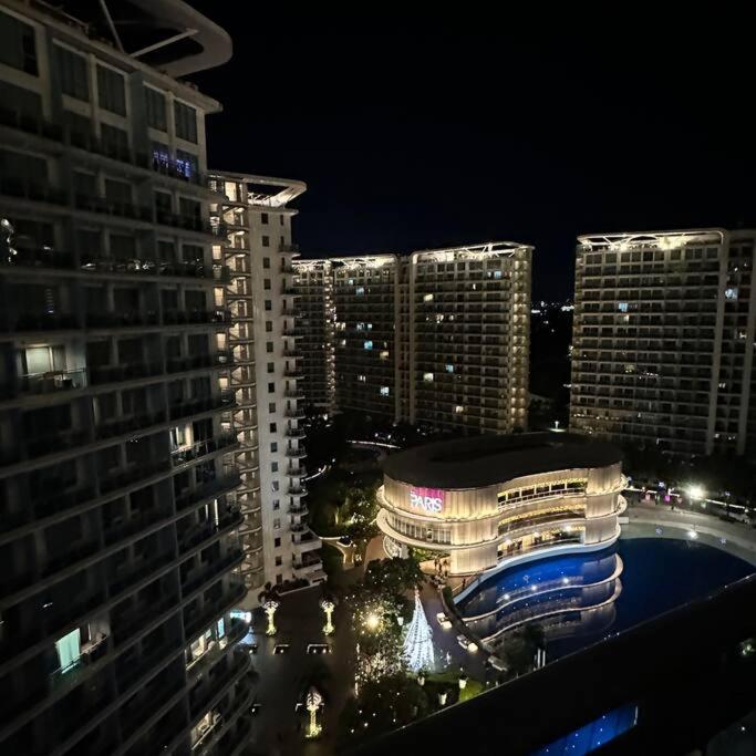 Azure Paranaque 2BR Beach View w/ Free Parking view 2