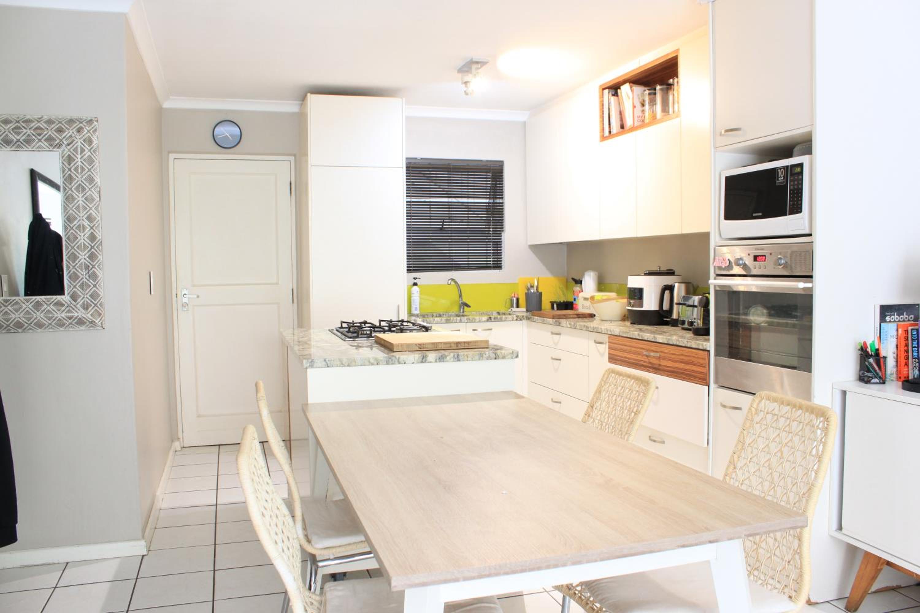 Tranquil Haven with Uninterrupted Power, a Serene Oasis in the Heart of Cape Town view 3