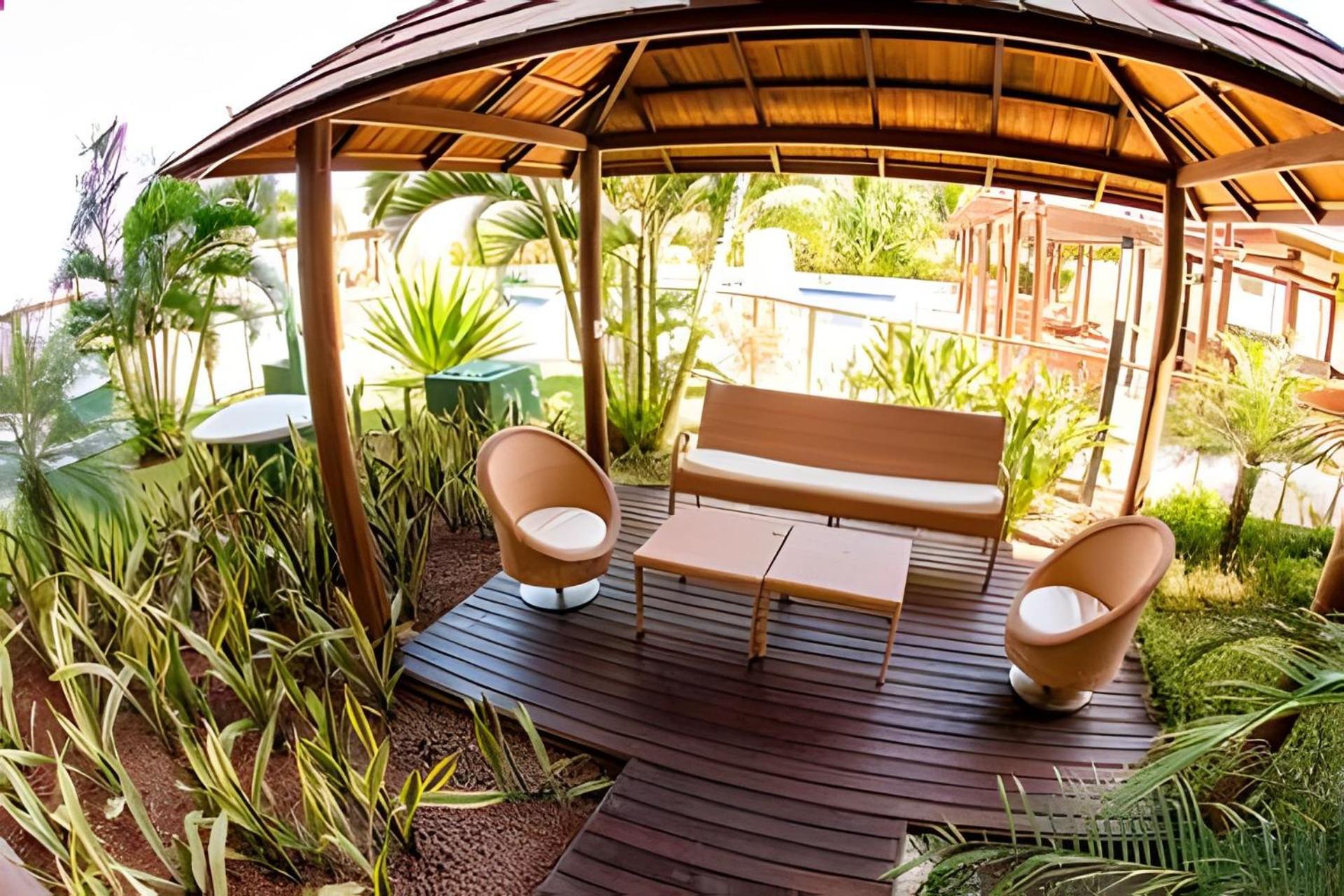 Barra Bali Beach Service