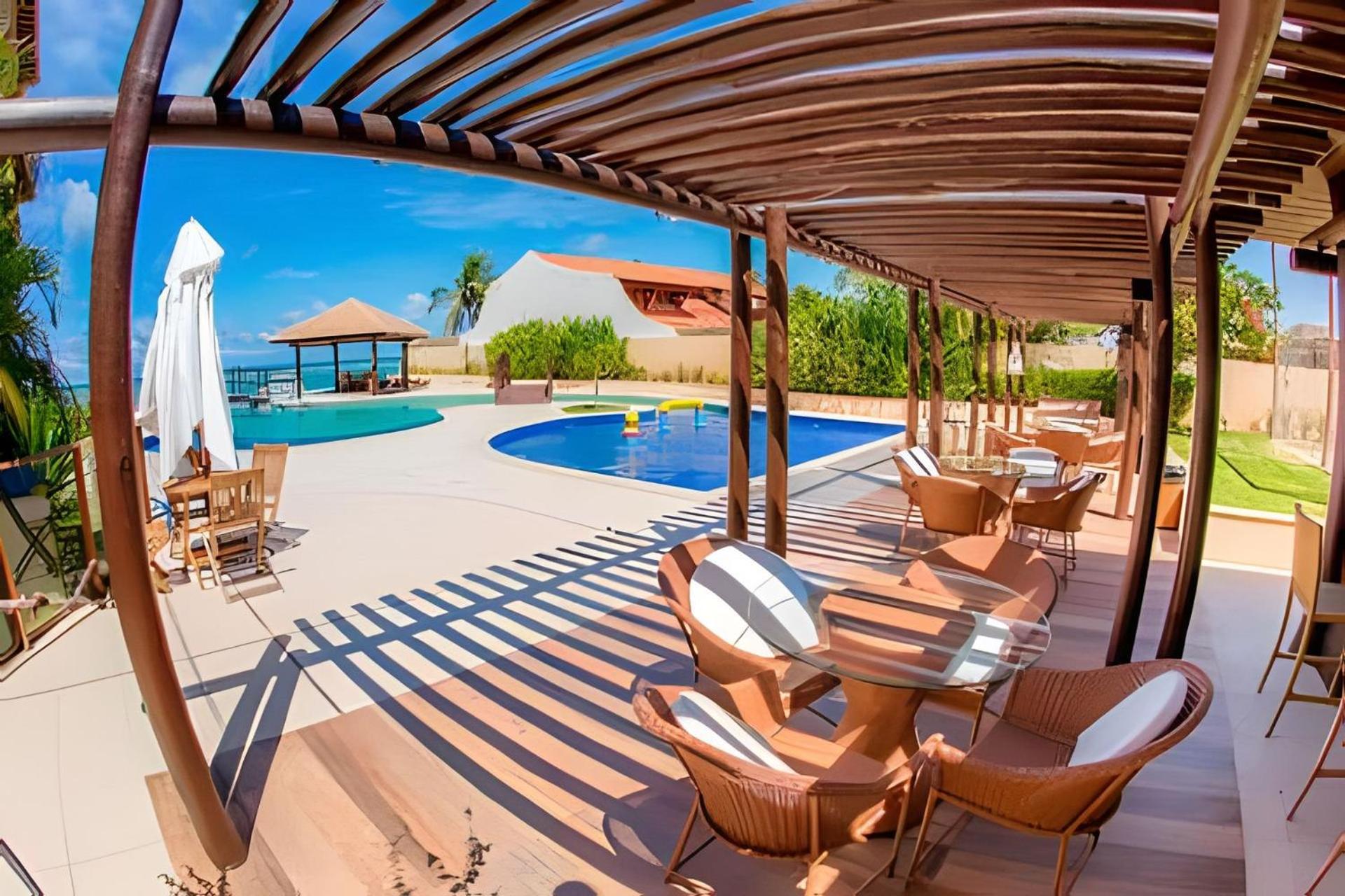 Barra Bali Beach Service