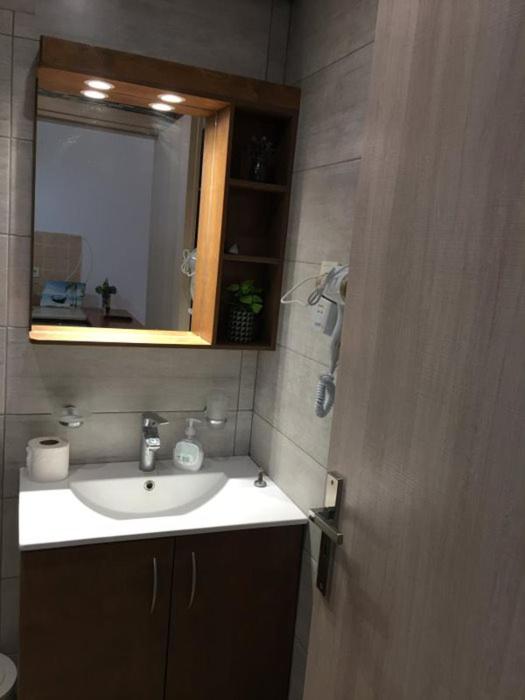 Anthi Studios & Apartments