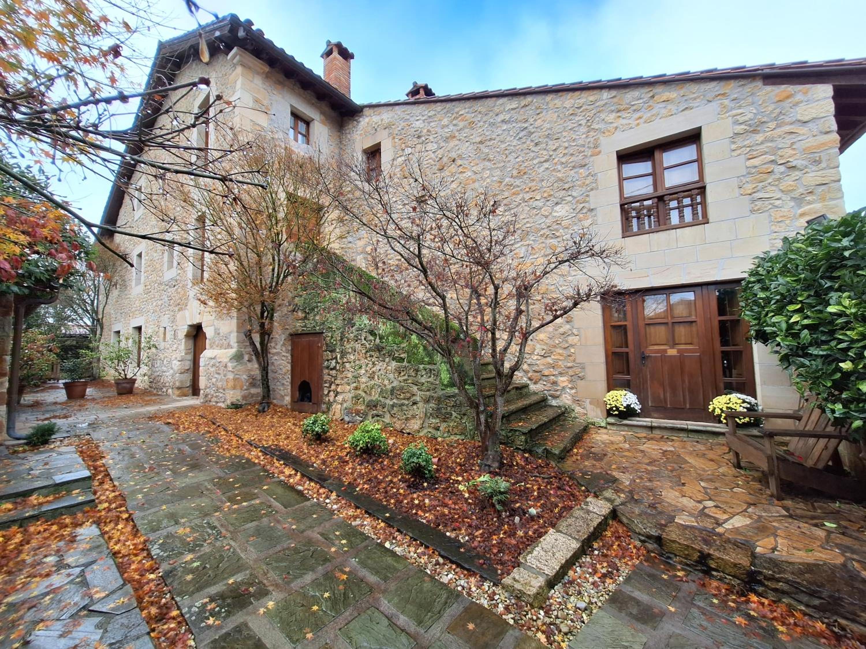 Apartamentos Palación de Santillana