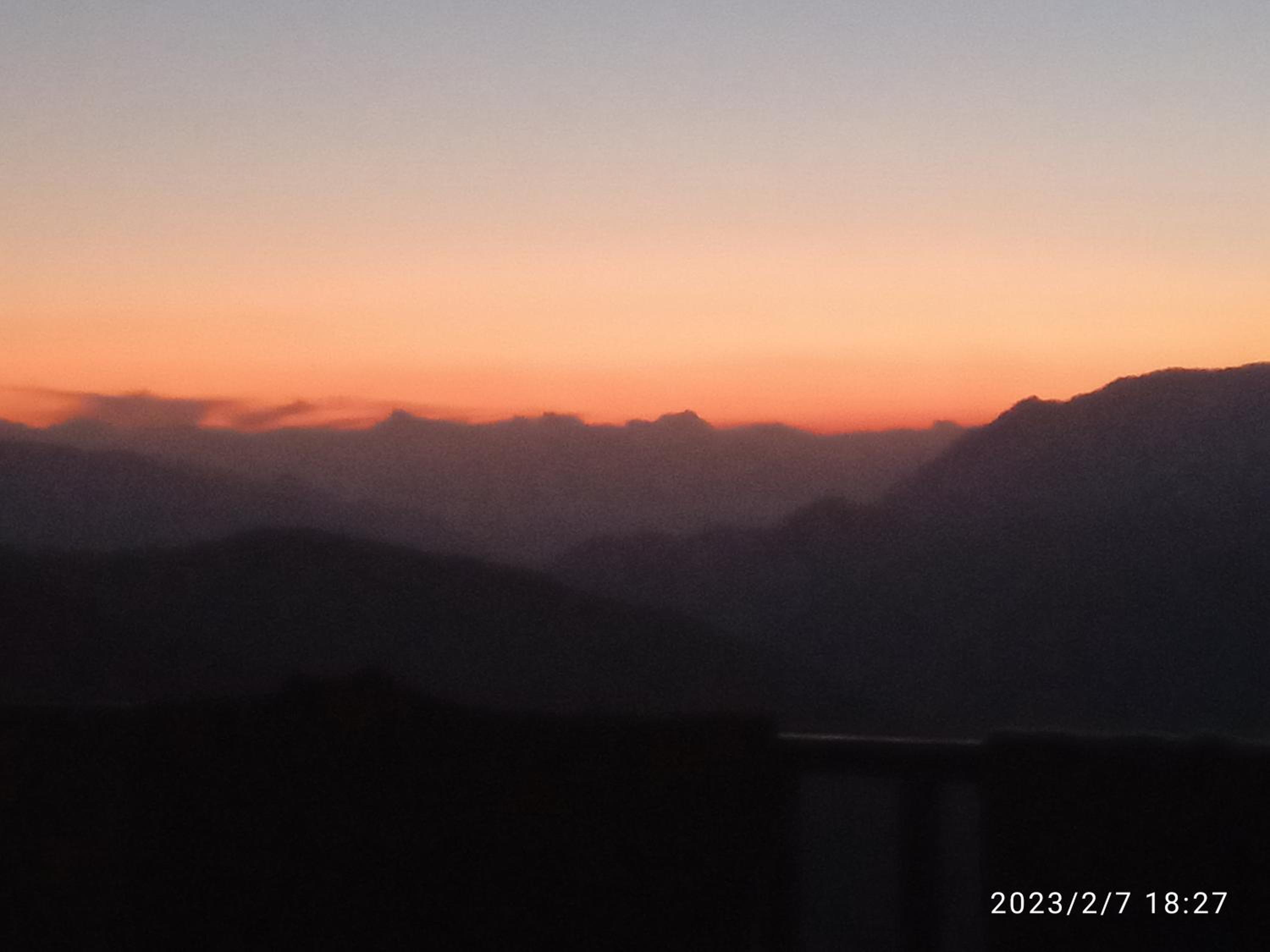 Kedarkantha Hill side home stay view 2