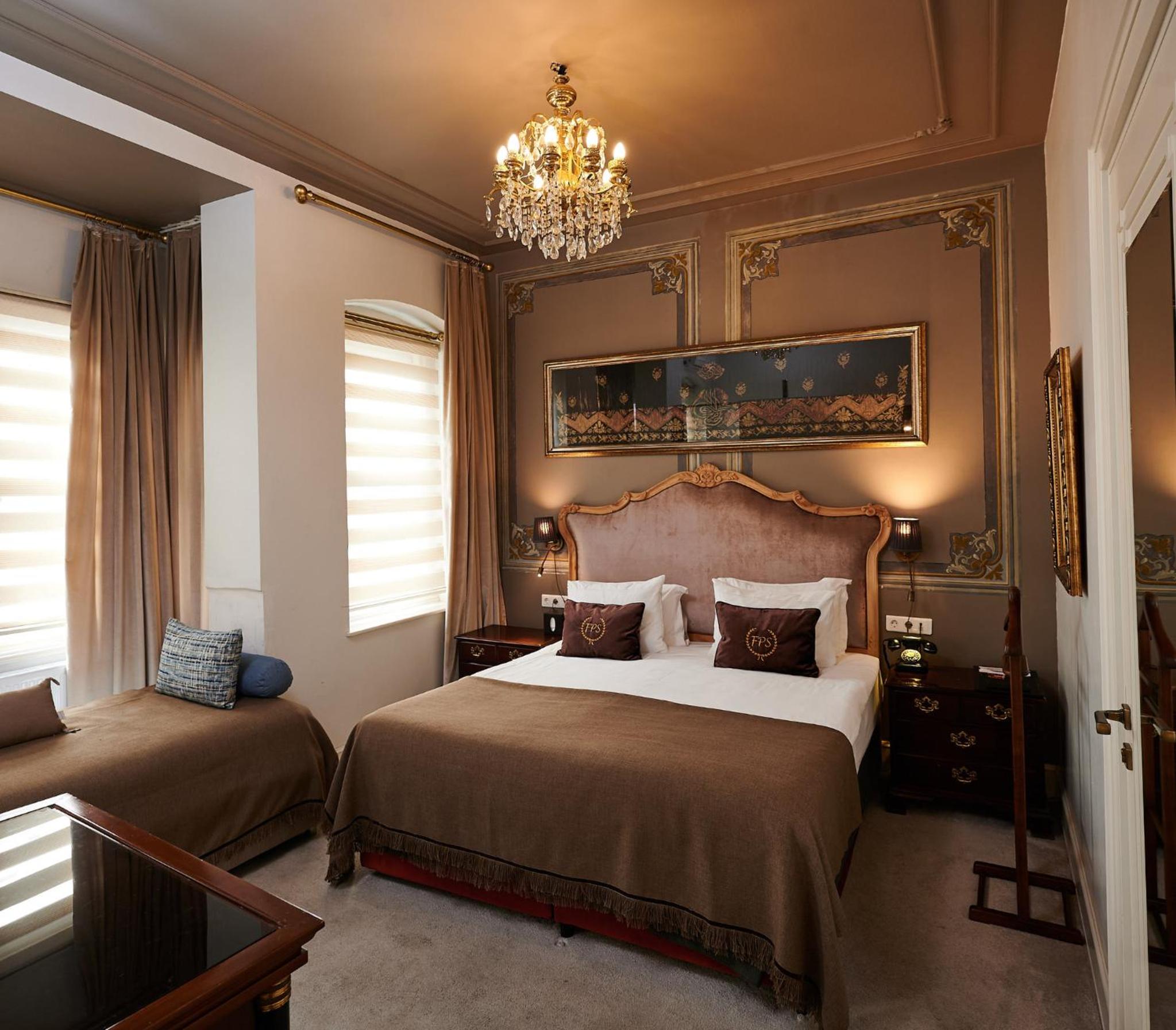 Faik Pasha Otelleri Özel Kategori Beyoğlu İstanbul - Image 105