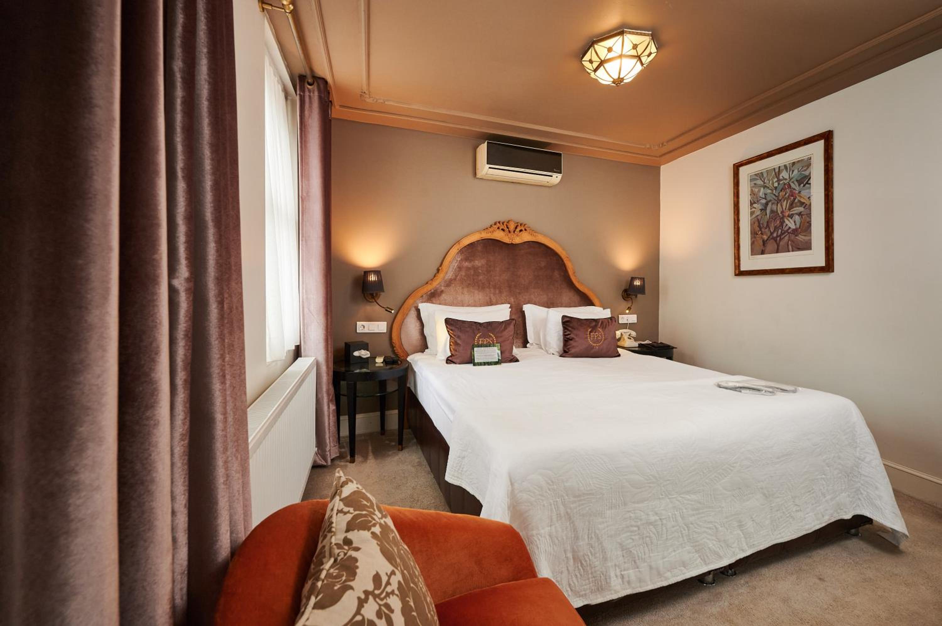 Faik Pasha Otelleri Özel Kategori Beyoğlu İstanbul - Image 206