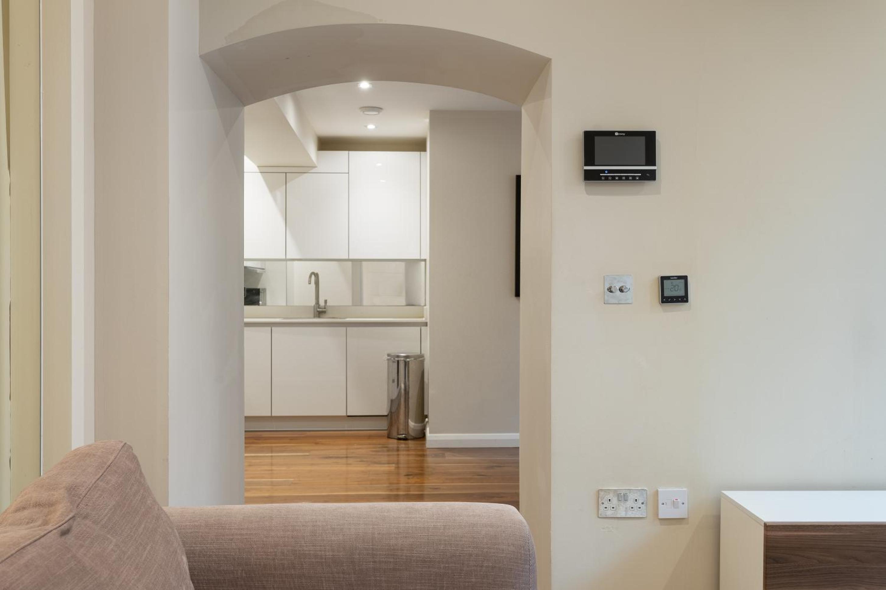 Beautiful 2-Bed Apartment in London