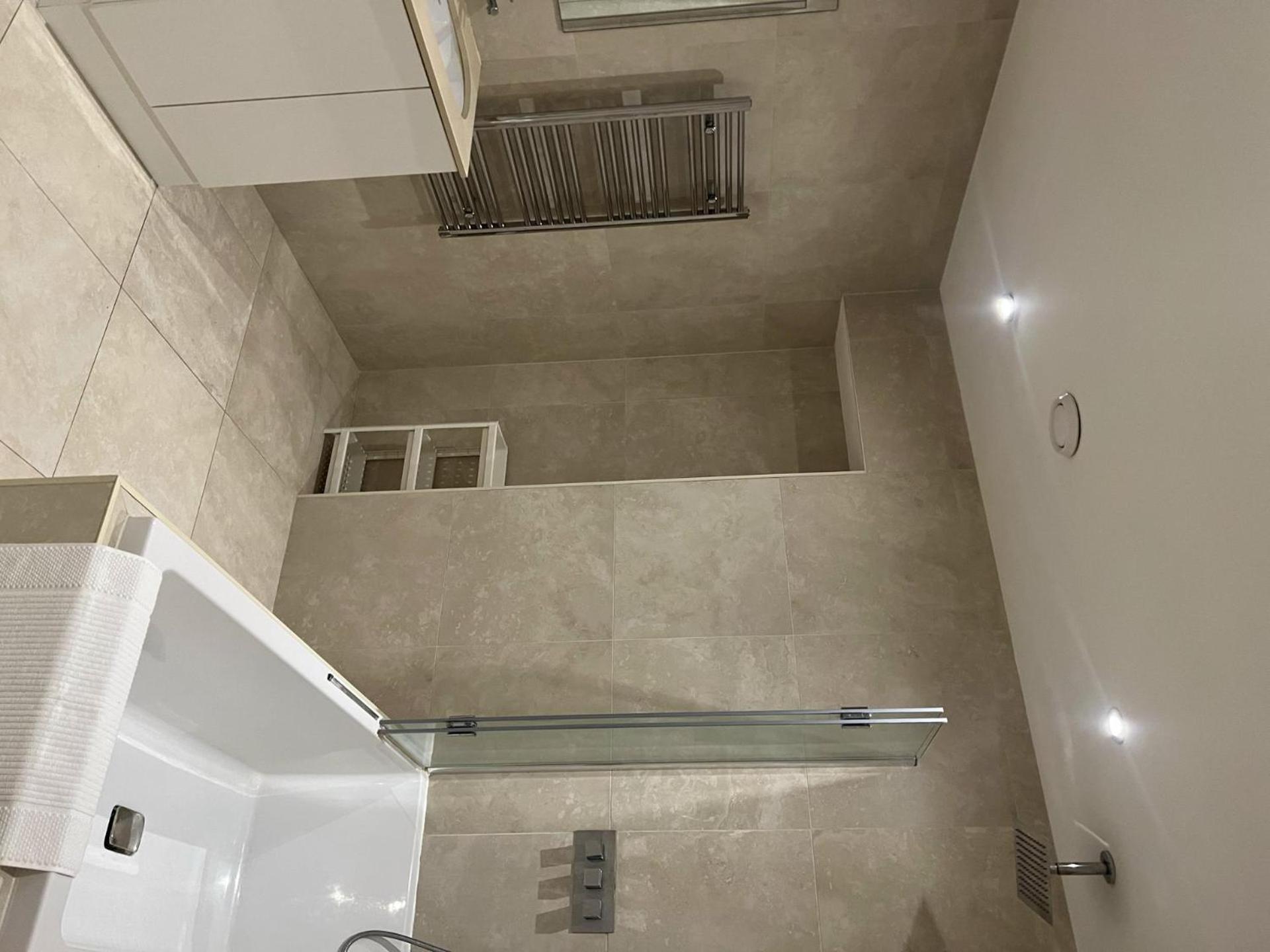 Beautiful 2-Bed Apartment in London