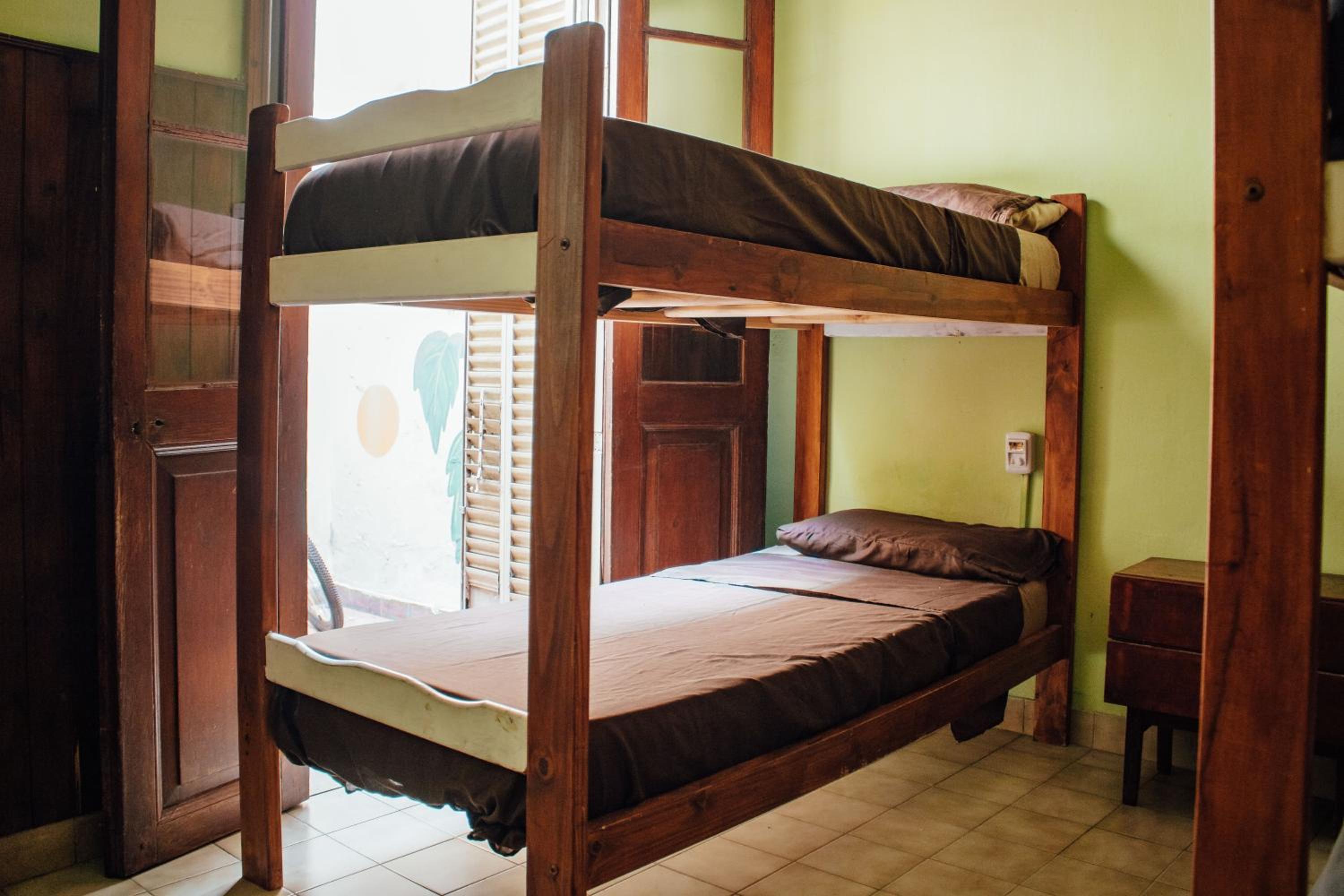 InstaLate Hostel