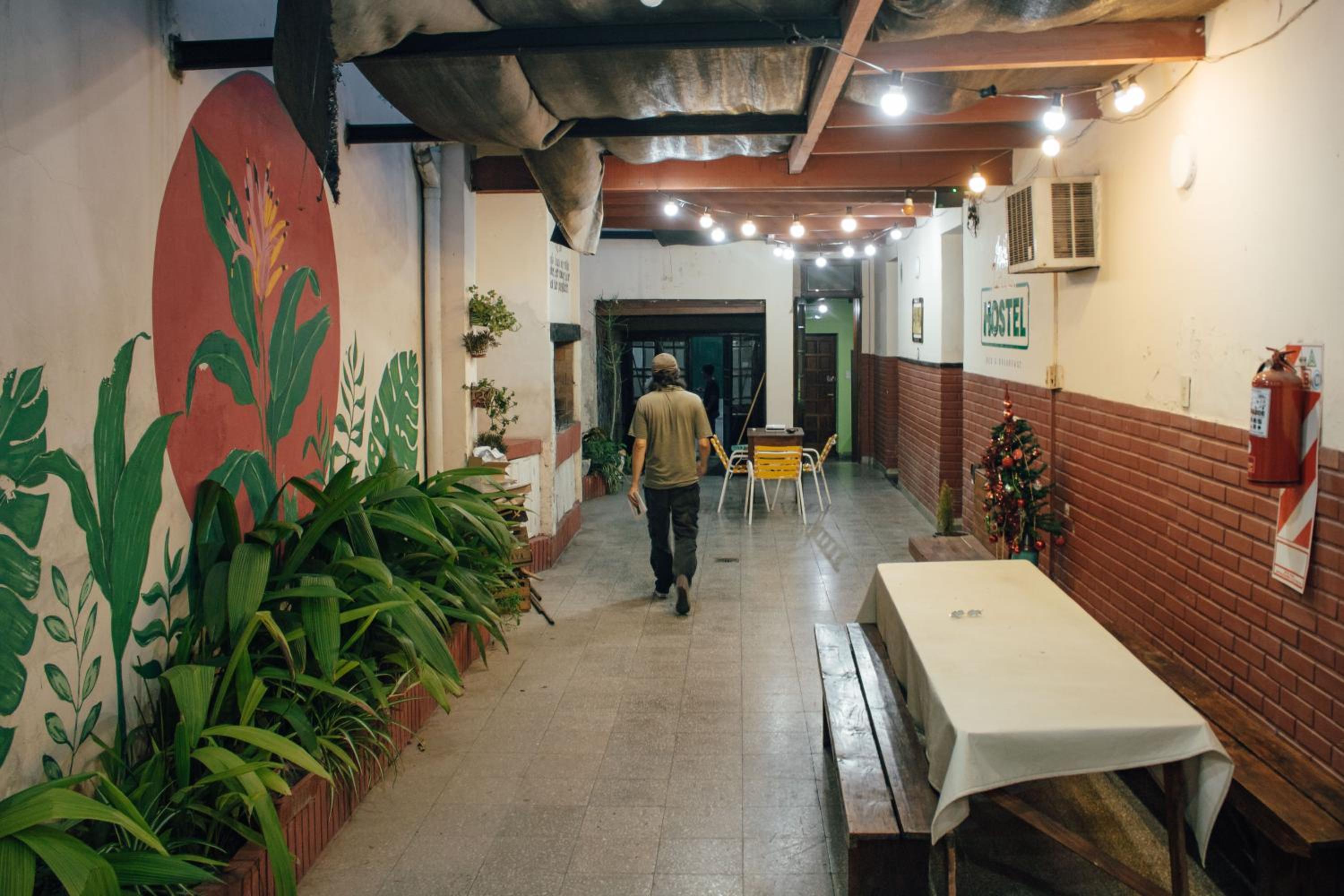 InstaLate Hostel