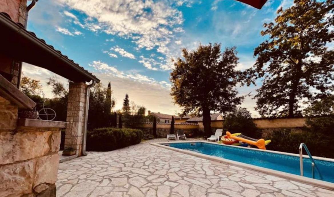 Villa Boduleri