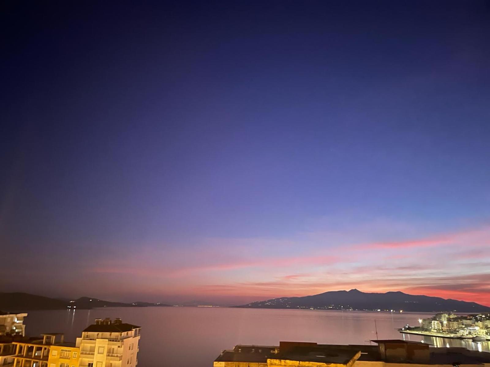 Seaview Apartments Alkis
