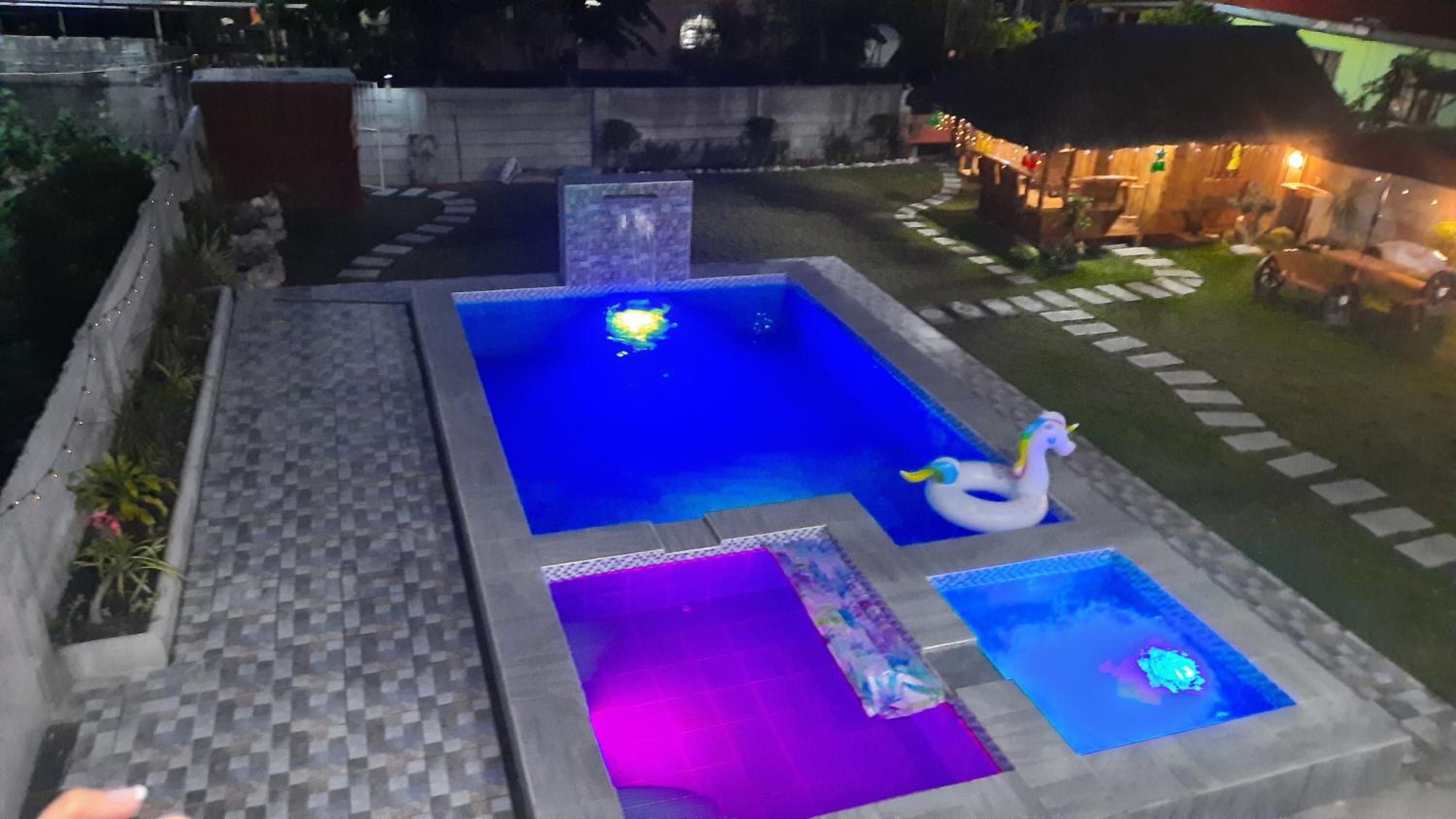 LS Resthouse - Loft studio with pool and garden access view 4