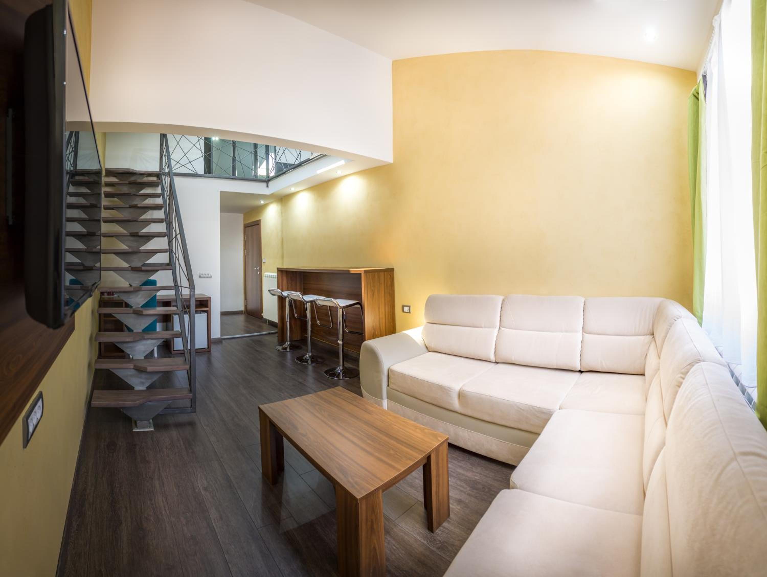 Central Park Residence