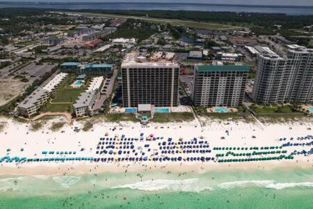 The Oyster by Brightwild-Beachfront Condo view 5