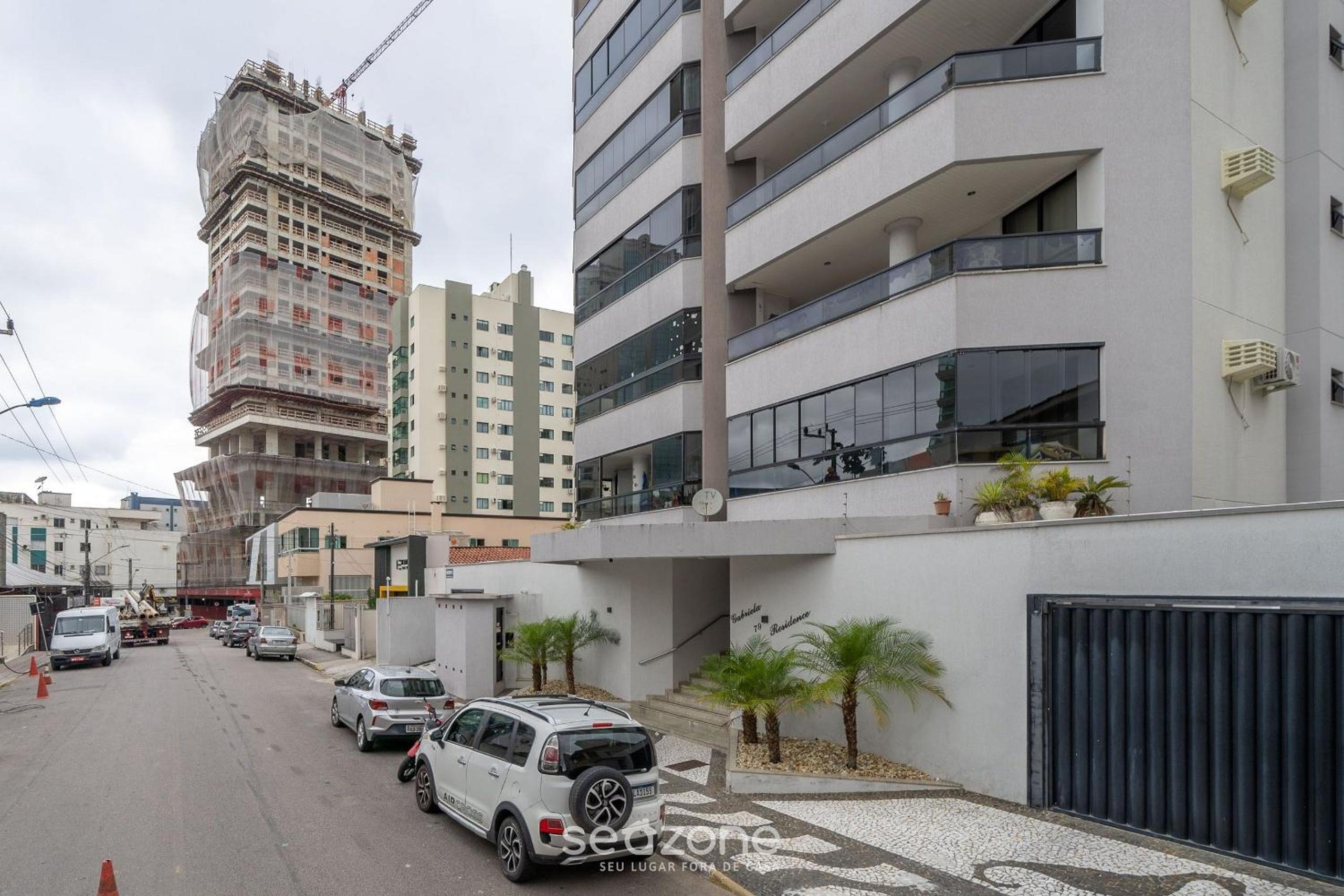 Apt with sea view and barbecue in Itapema GBL601