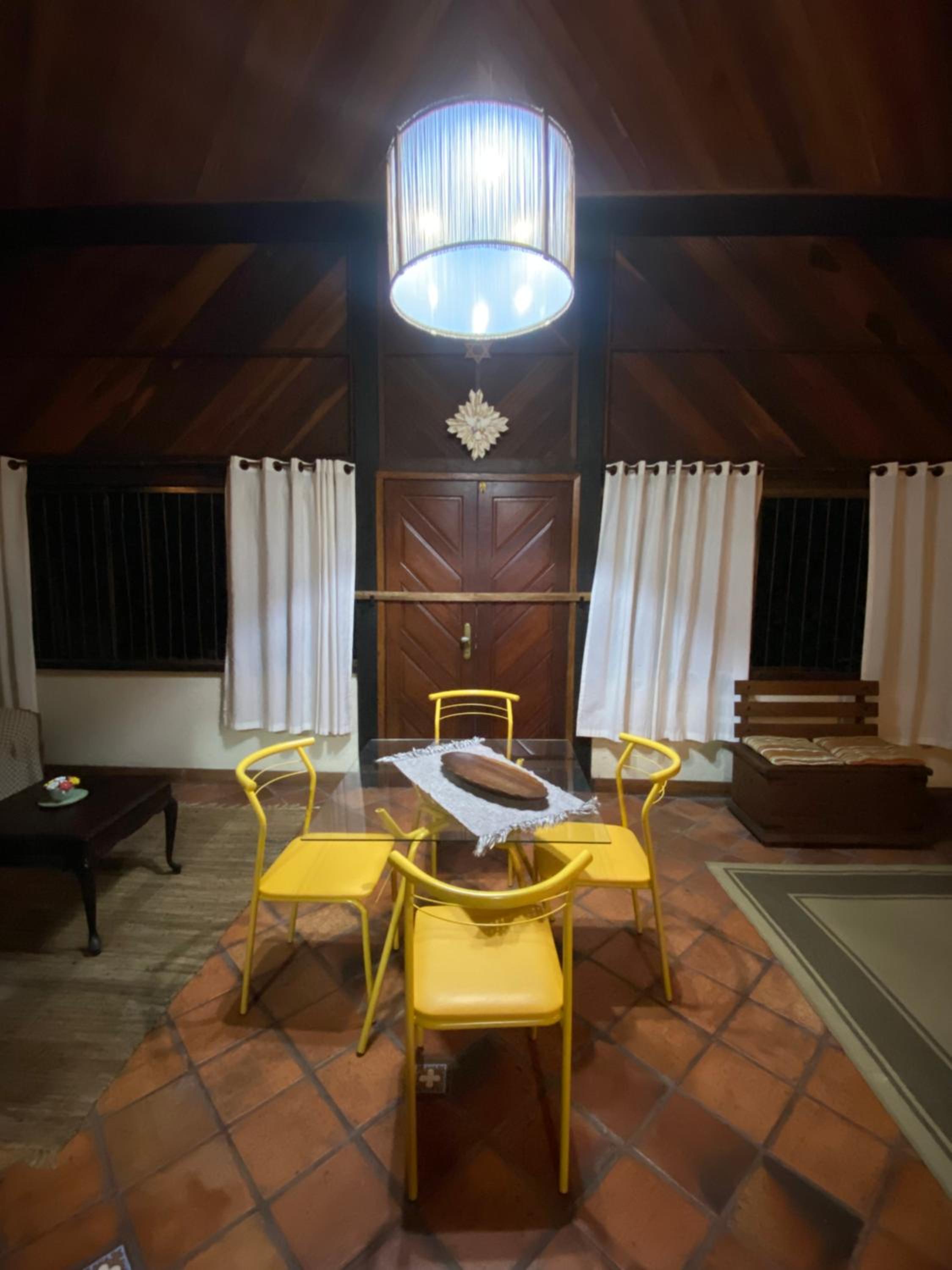 Vrindavana casa aconchegante de dois andares búzio